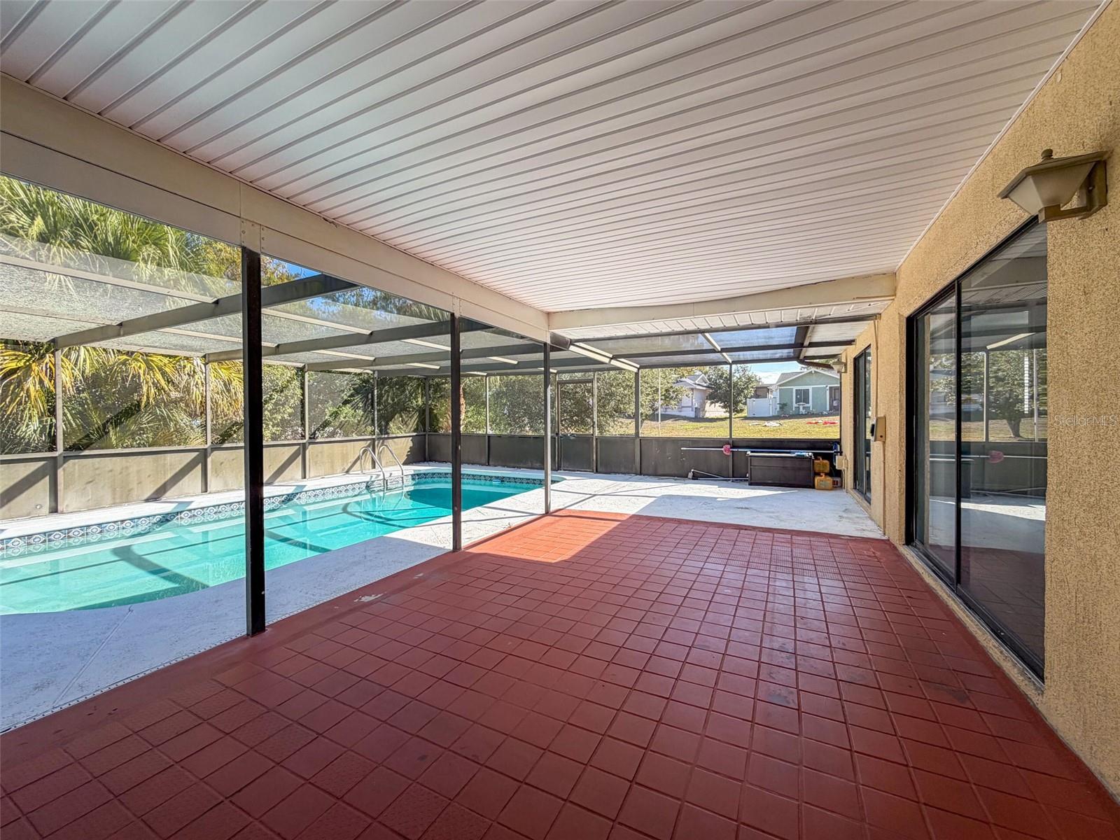 Image 28 of 33 For 7410 Dundee Court