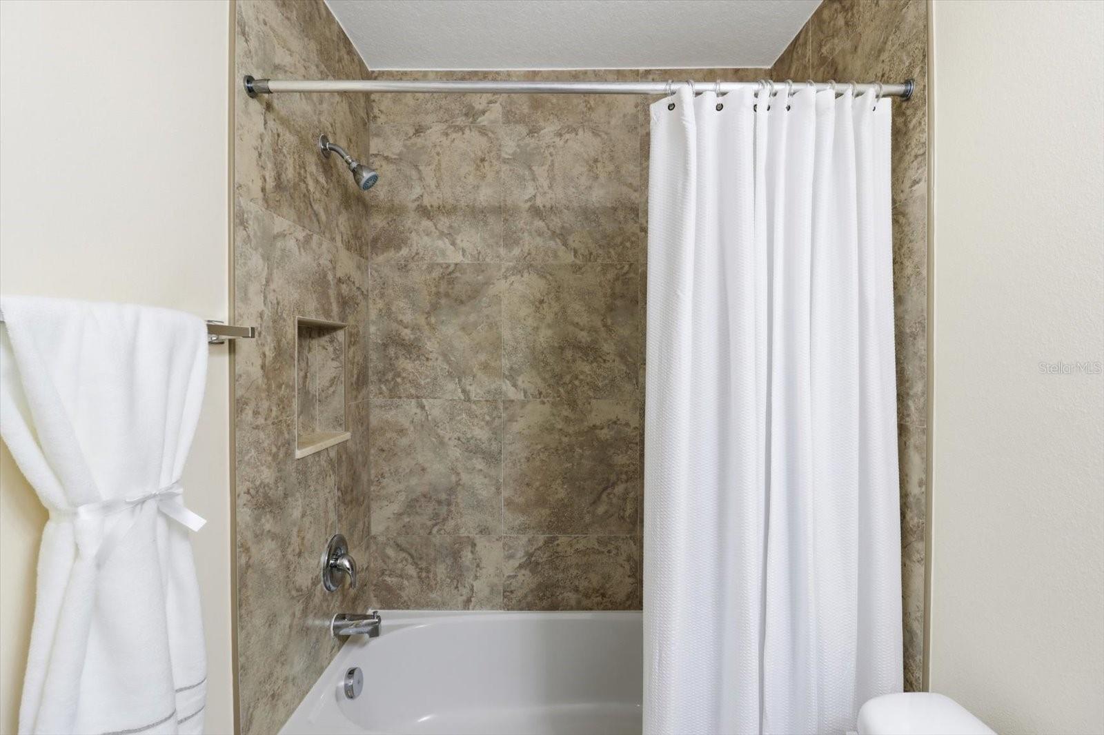 Image 22 of 41 For 5041 Royal Palms Way 202