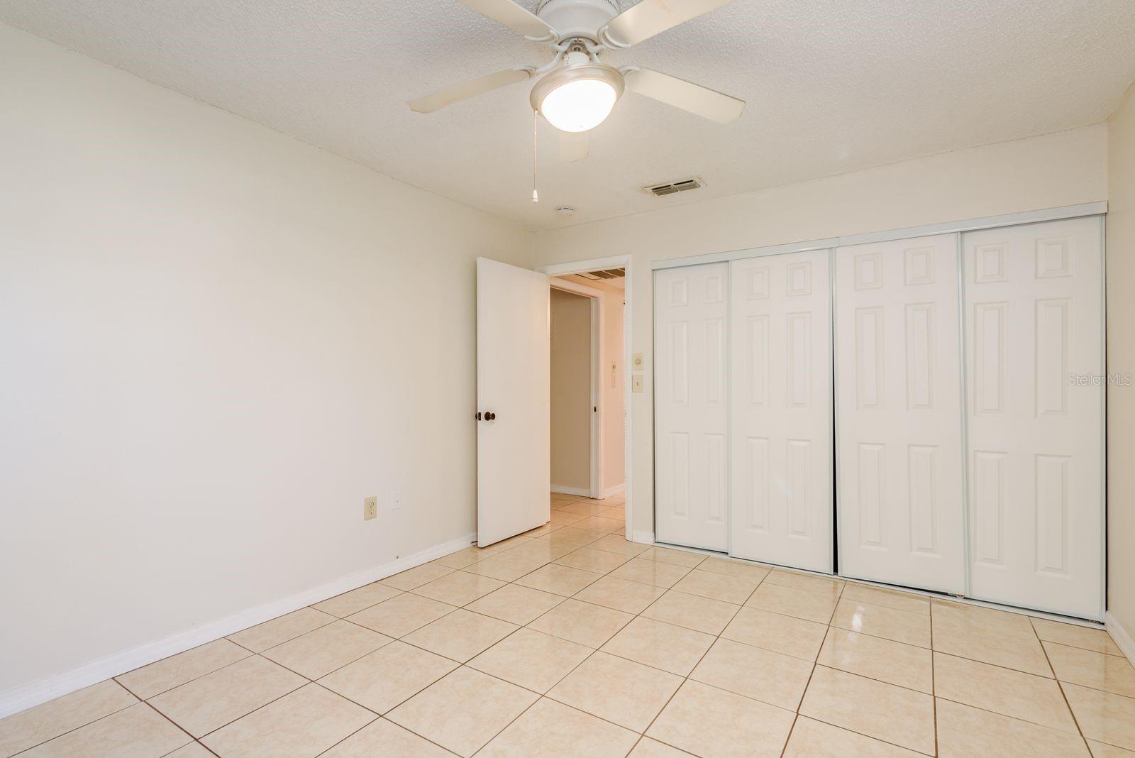 Listing photo id 16 for 11737 Bayonet Lane A