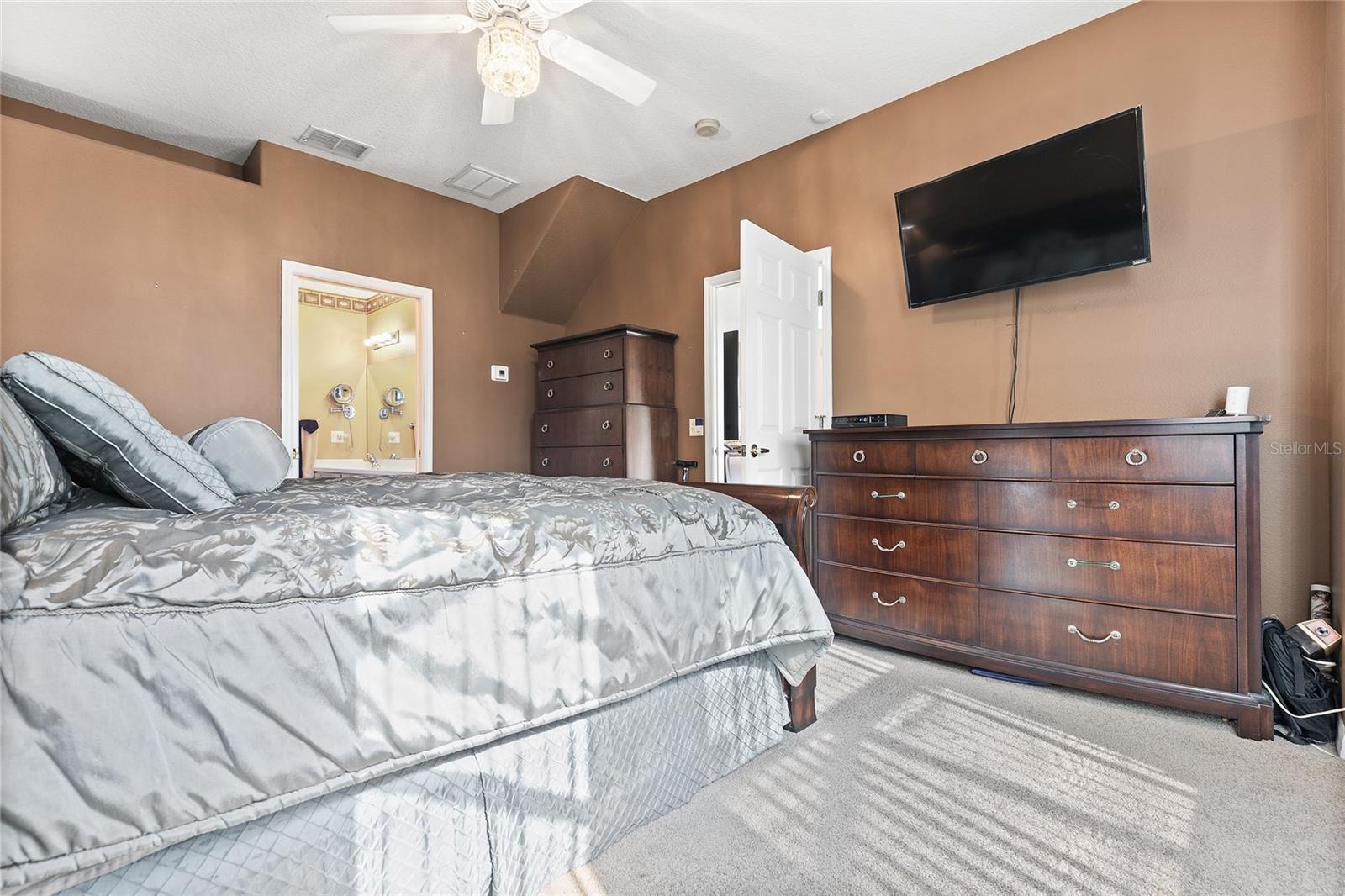 Image 12 of 23 For 7606 Berna Lane