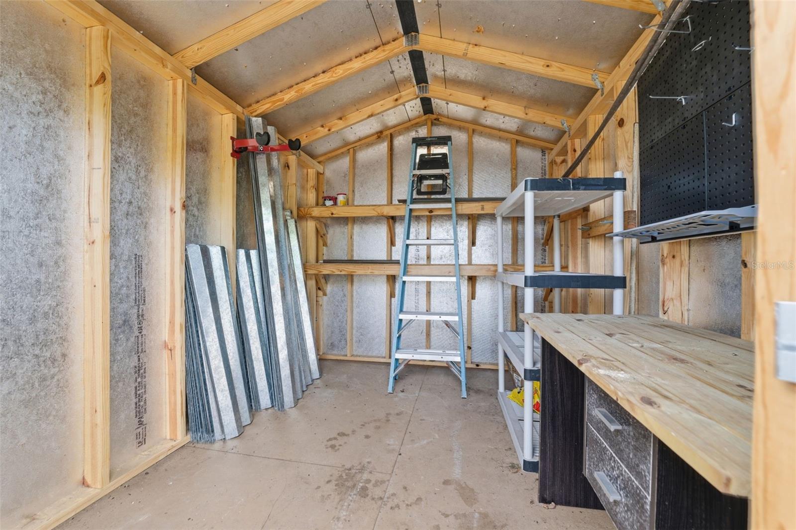 Image 32 of 38 For 2004 Culberson Avenue