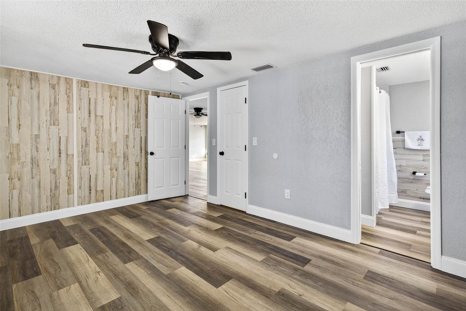 Image 12 of 14 For 7835 Birchwood Drive