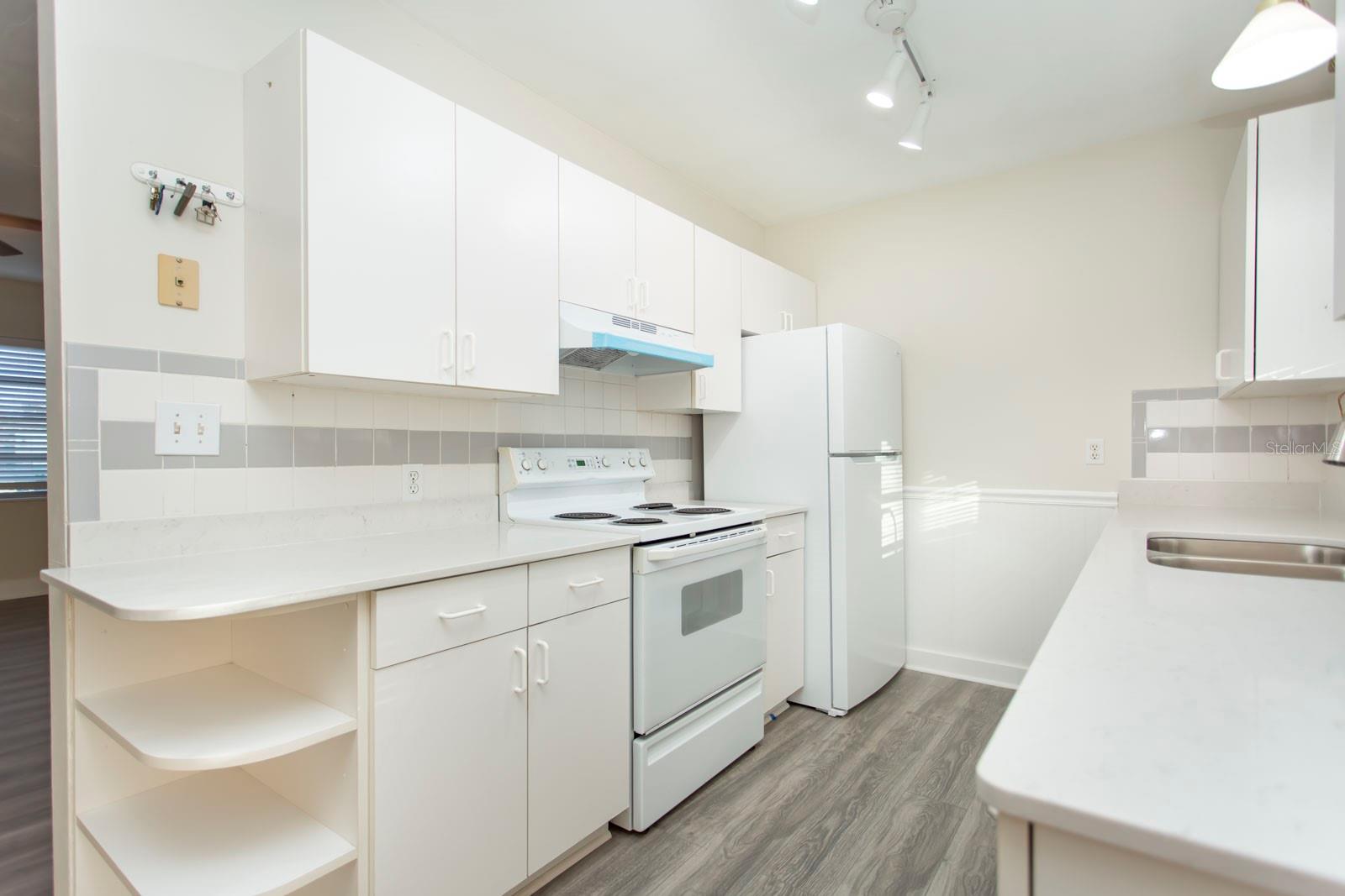 Image 13 of 31 For 4673 Orlando Circle