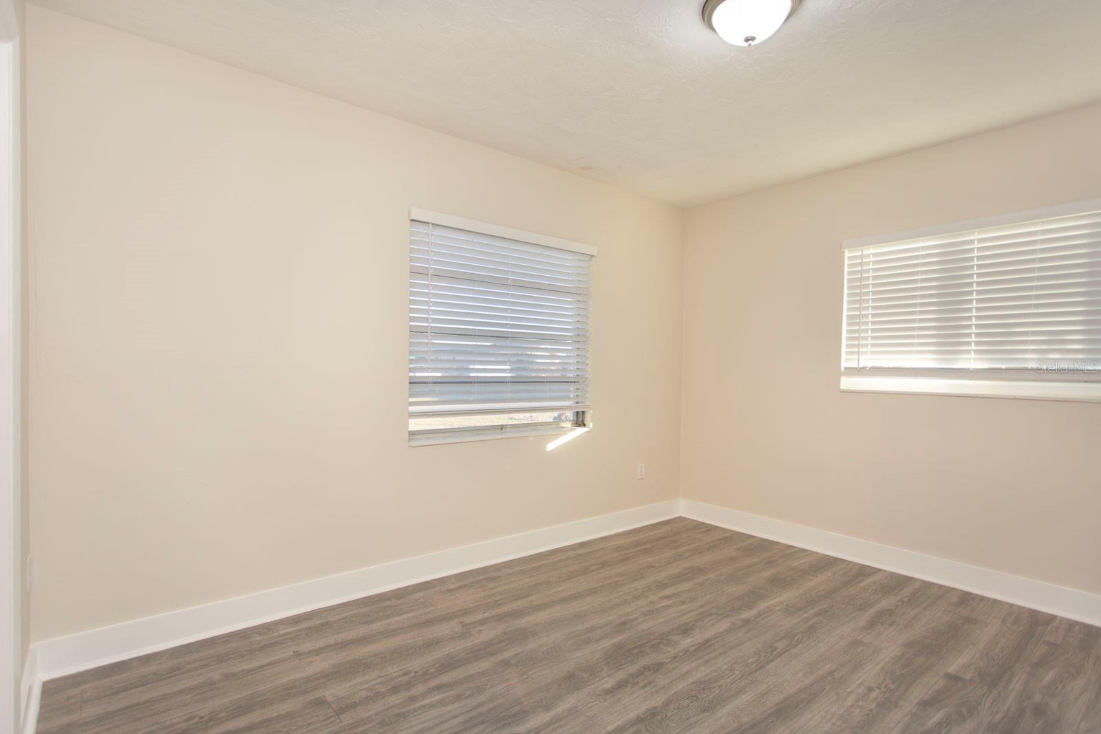 Image 20 of 31 For 4673 Orlando Circle