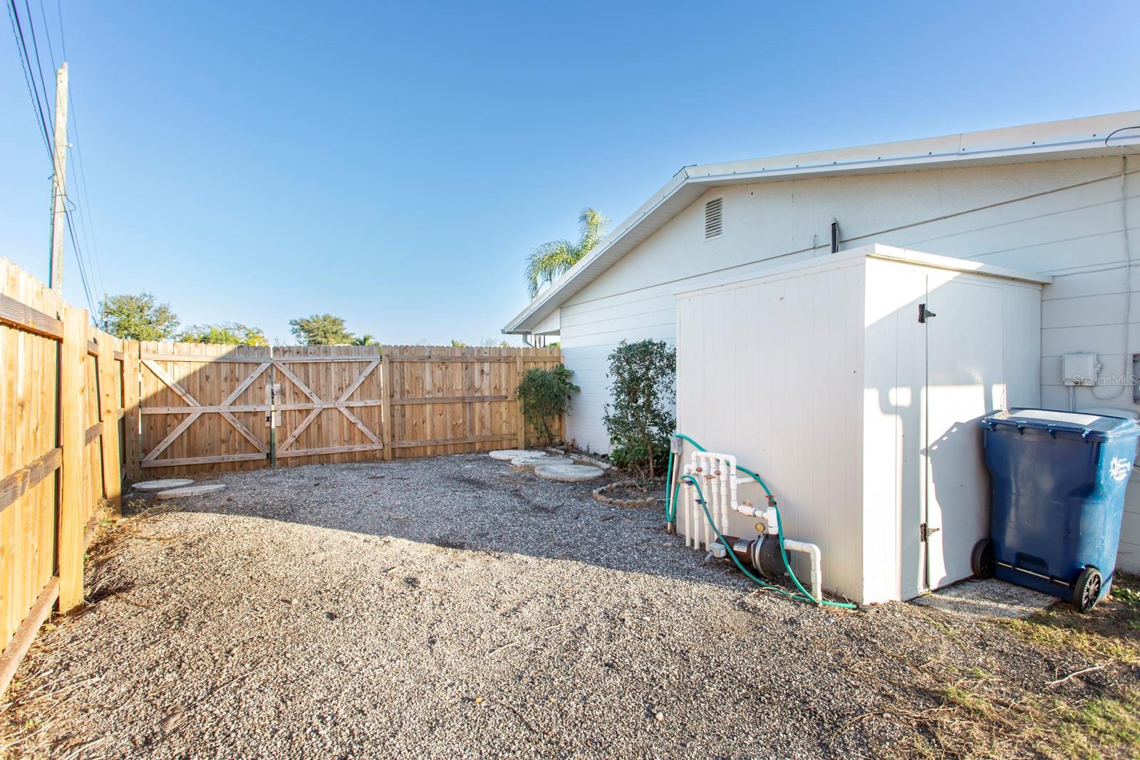 Image 26 of 31 For 4673 Orlando Circle