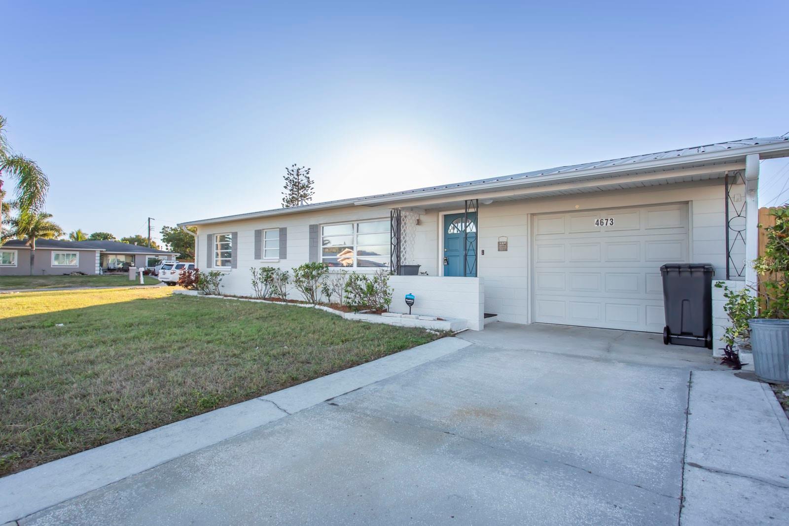 Image 29 of 31 For 4673 Orlando Circle