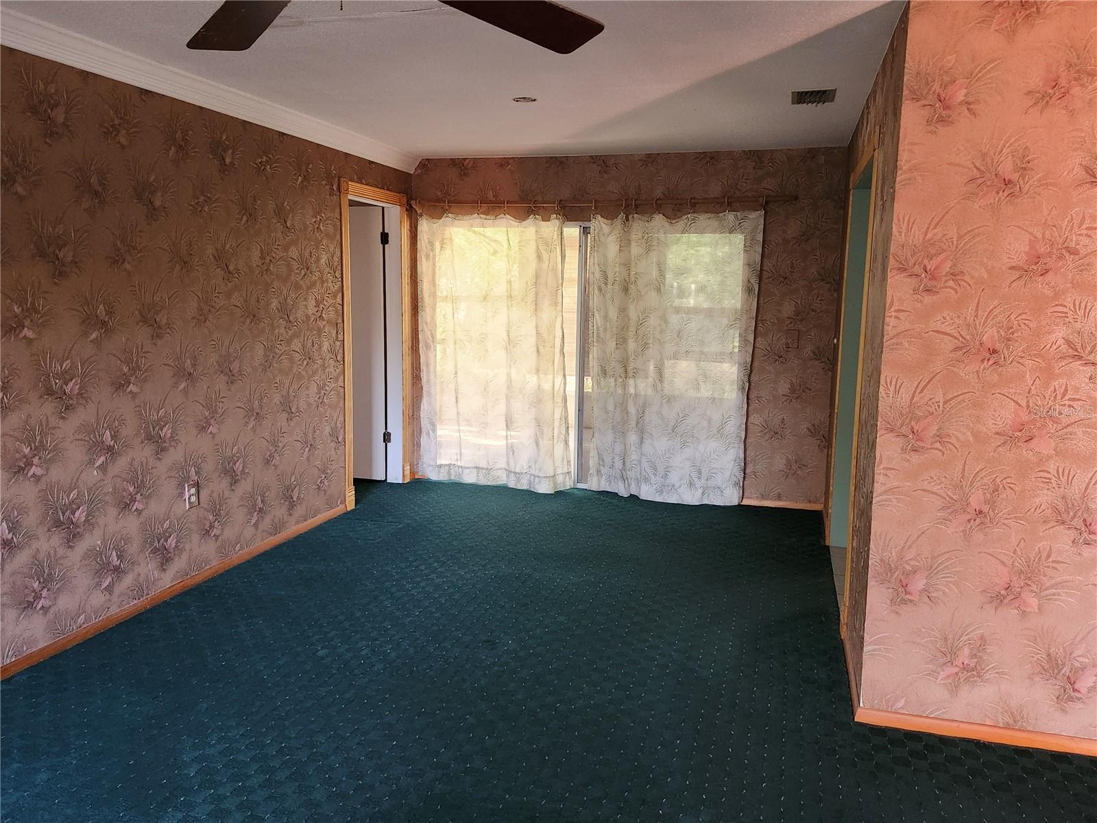 Image 3 of 20 For 4060 Sail Drive