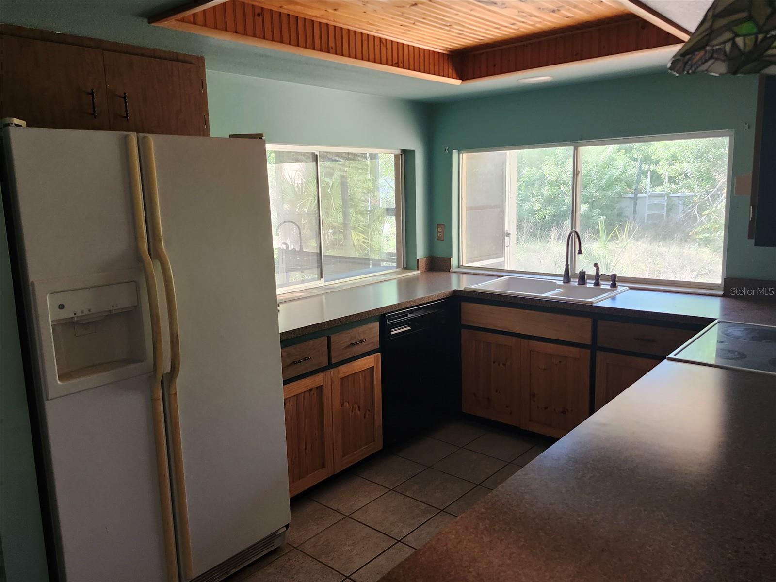 Image 4 of 20 For 4060 Sail Drive