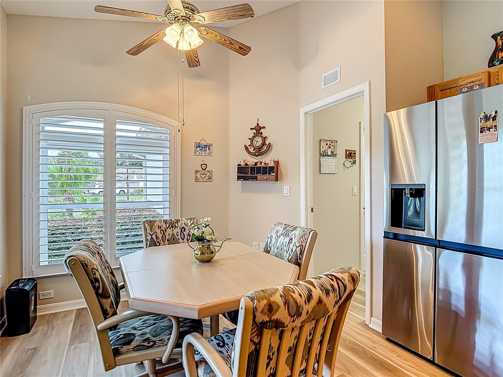 Image 18 of 50 For 232 Center Oak Circle