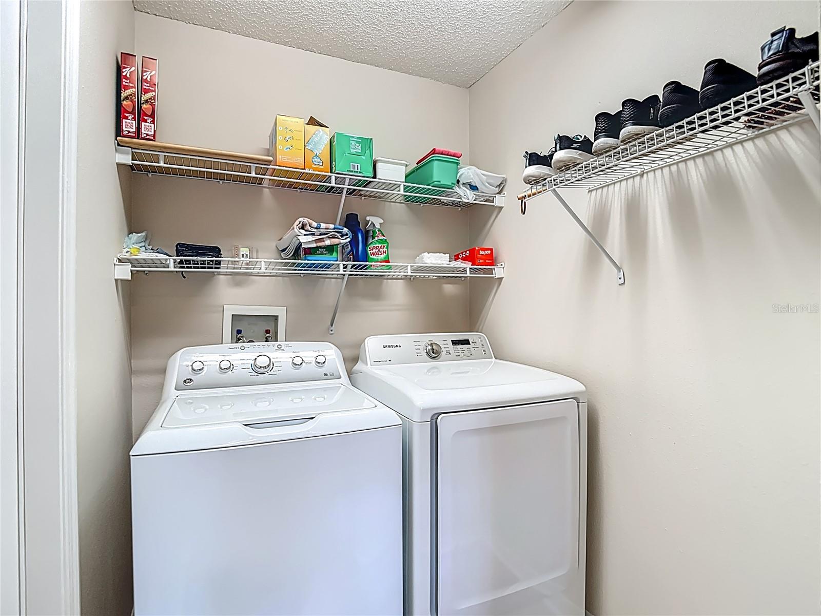 Image 33 of 50 For 232 Center Oak Circle