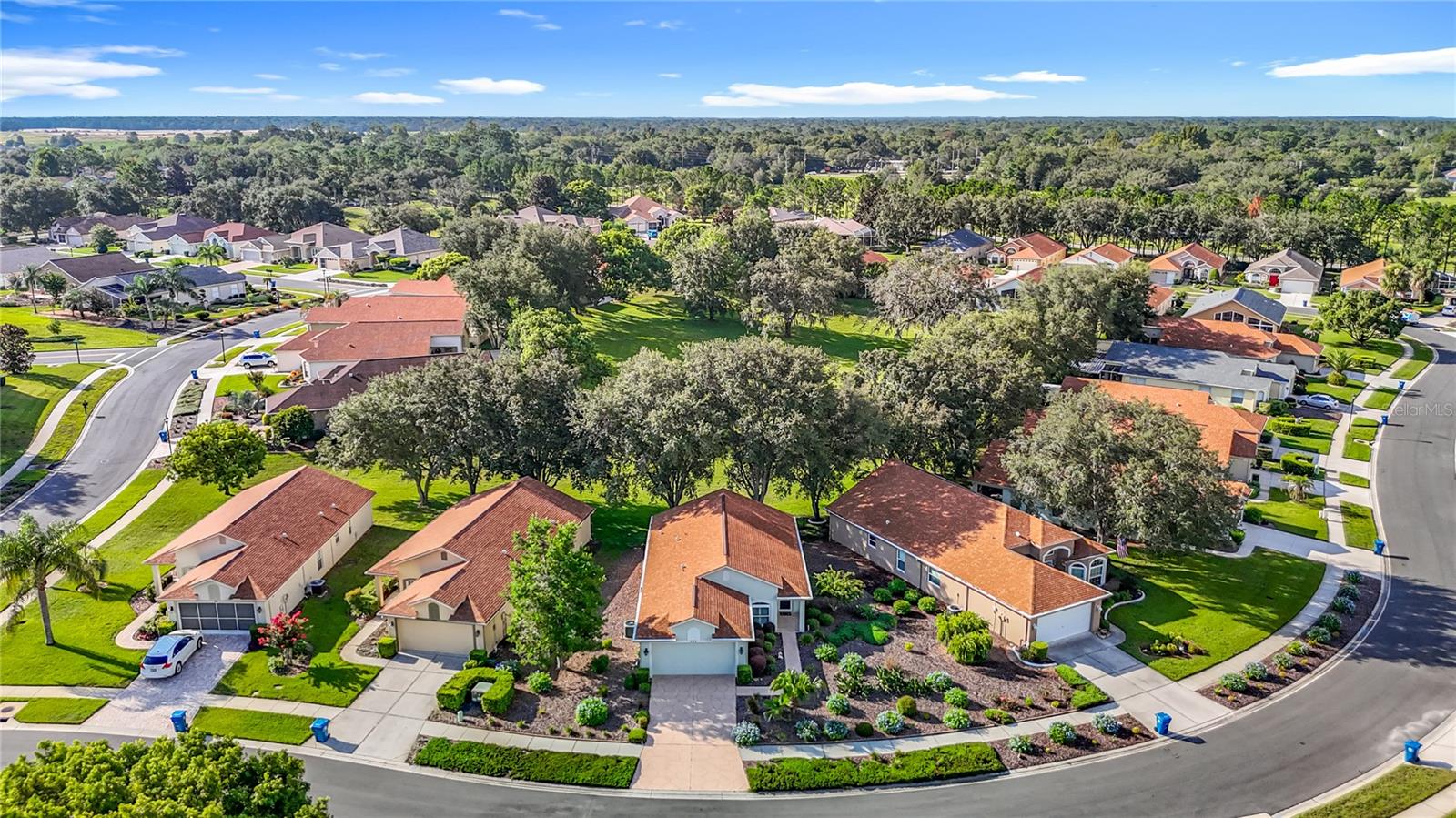 Image 4 of 50 For 232 Center Oak Circle