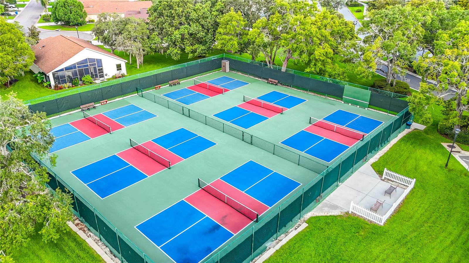 Image 46 of 50 For 232 Center Oak Circle