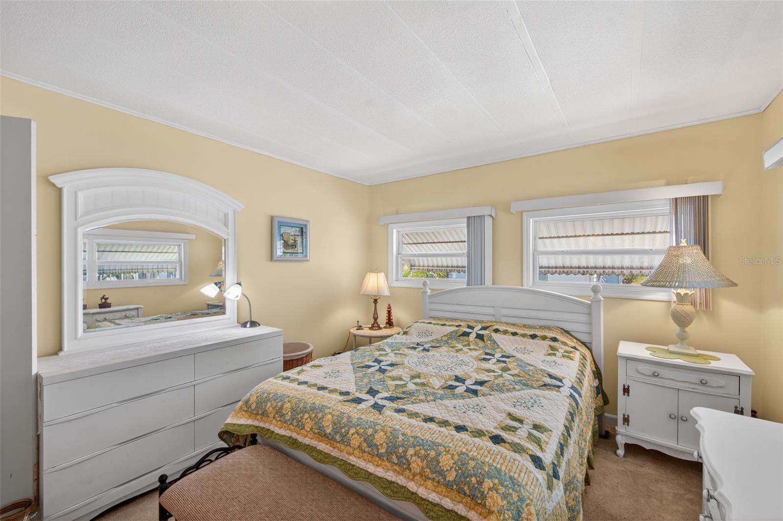 Image 23 of 63 For 3243 Hampshire Drive