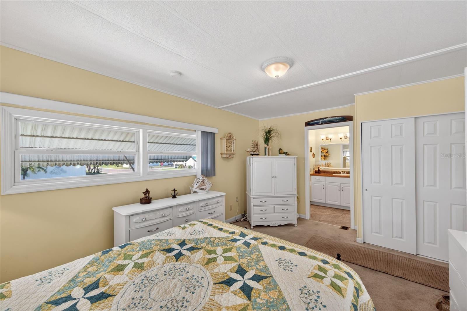 Image 24 of 63 For 3243 Hampshire Drive