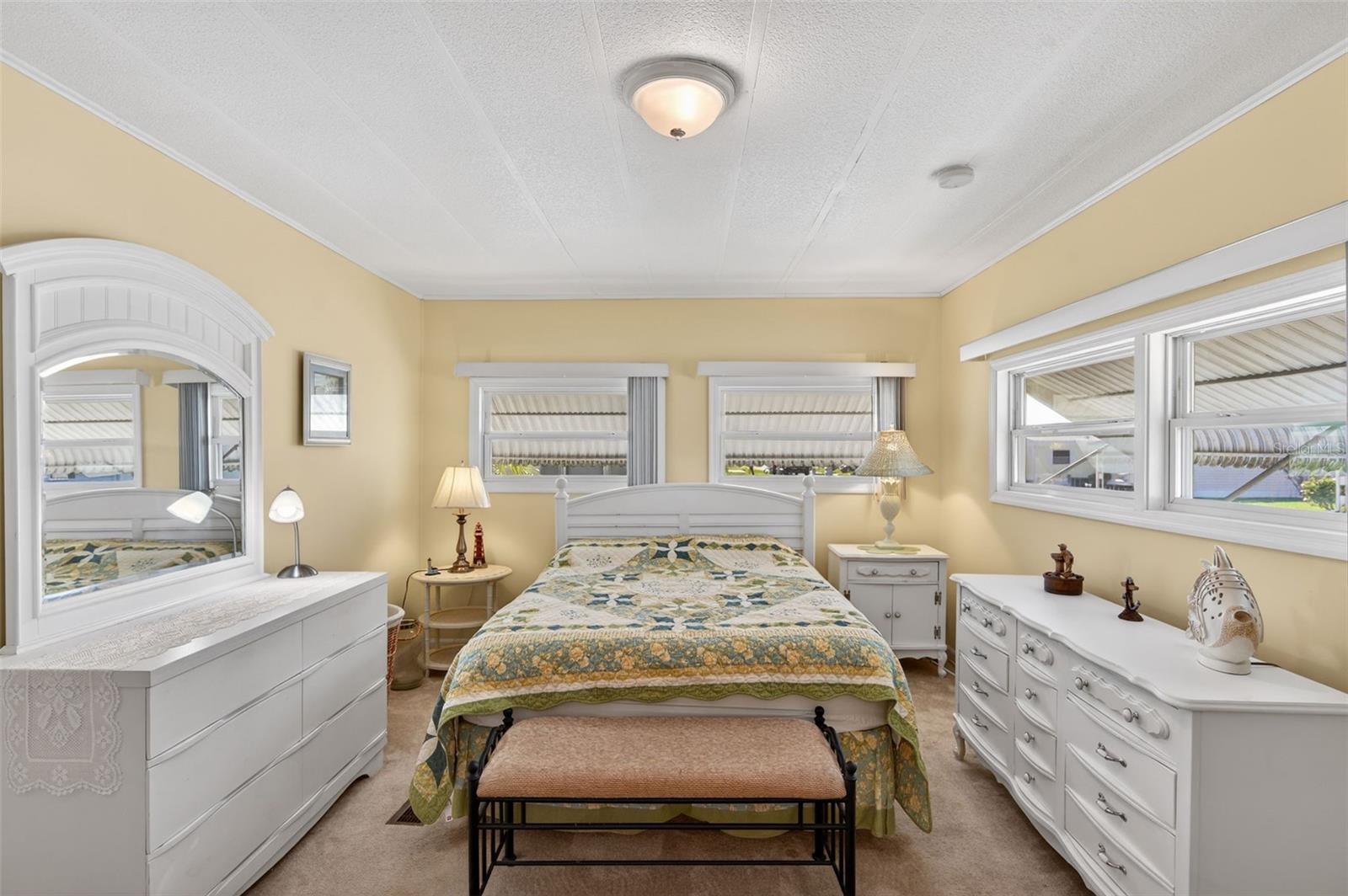 Image 26 of 63 For 3243 Hampshire Drive