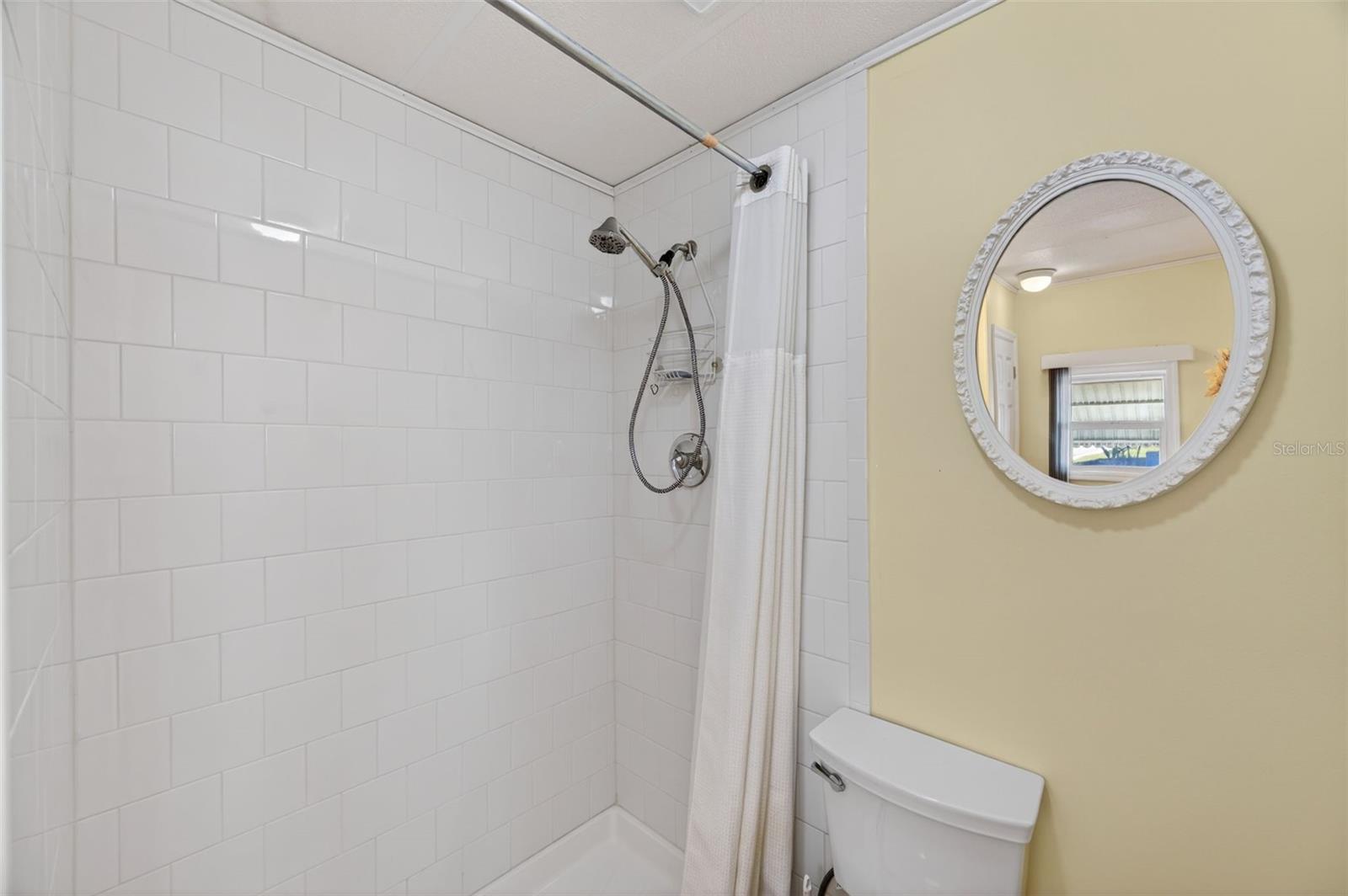 Image 29 of 63 For 3243 Hampshire Drive