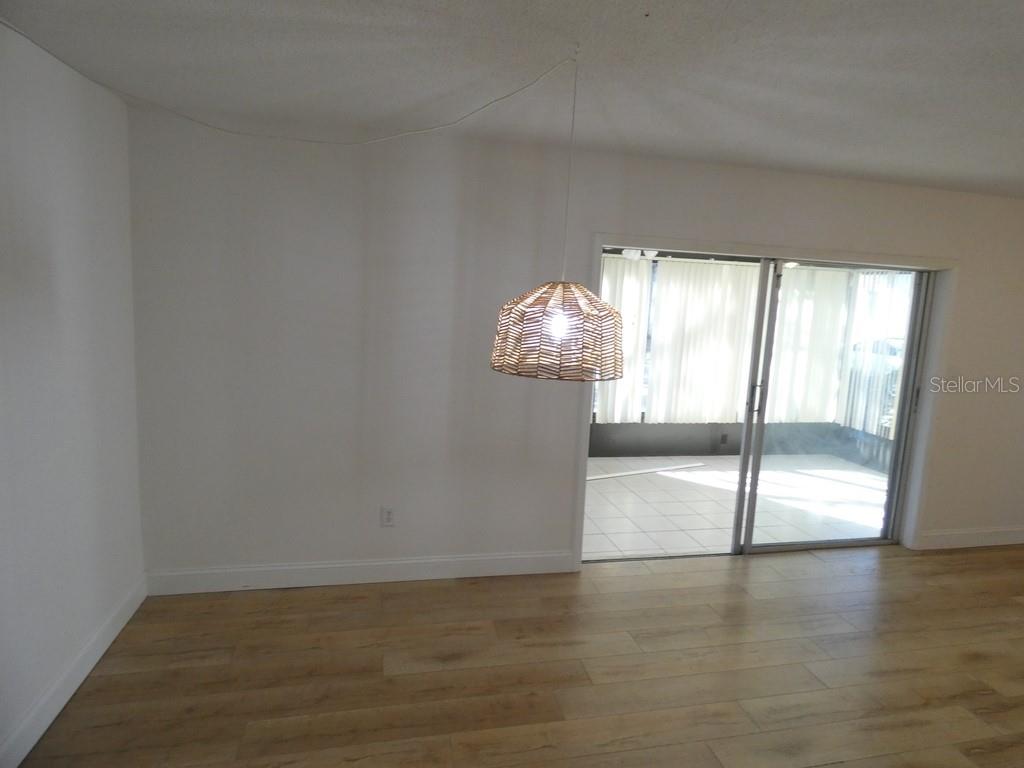 Image 14 of 45 For 1960 Union Street 41