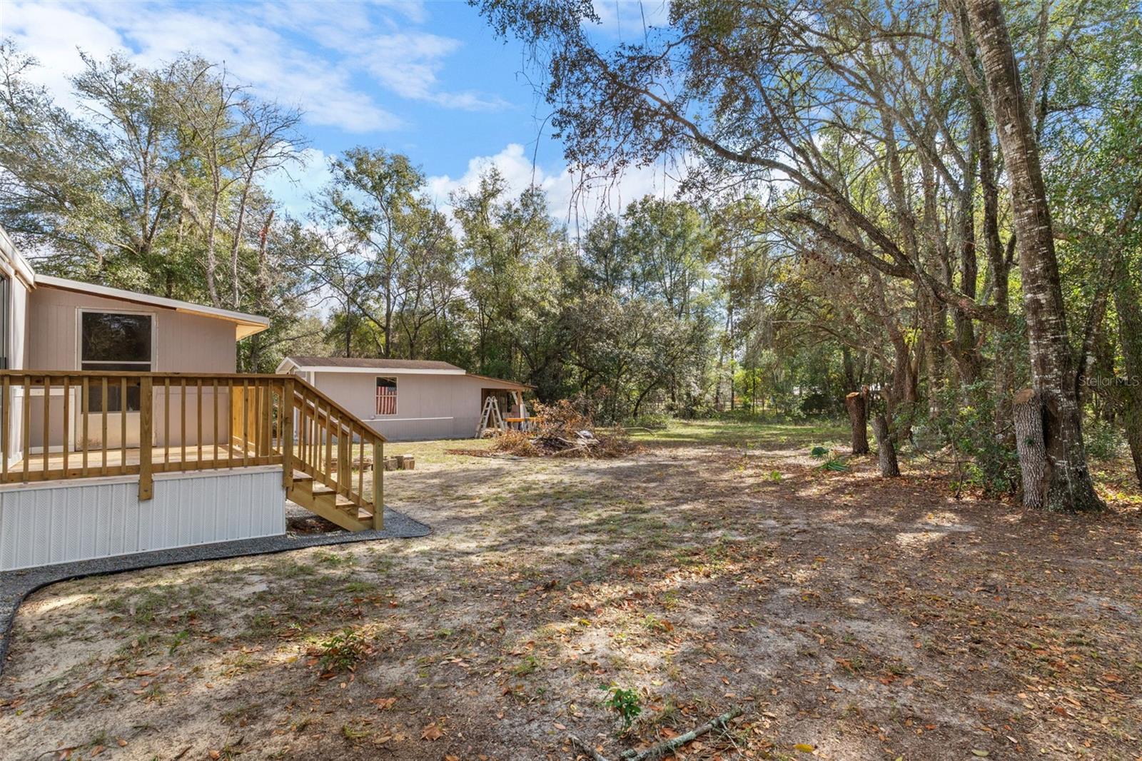 Listing photo id 33 for 1696 Naperville Lane