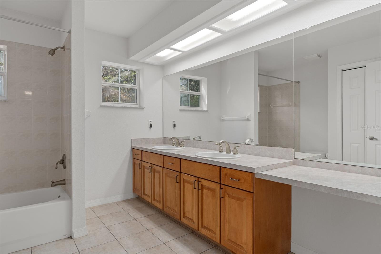 Image 54 of 93 For 5248 Neff Lake Road