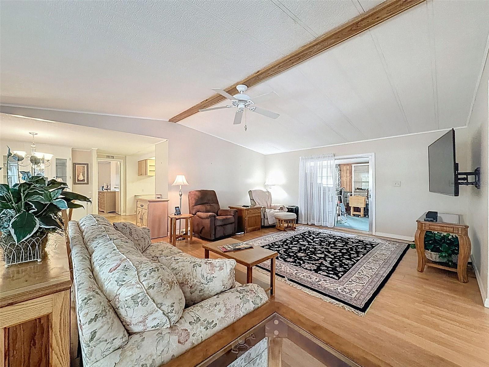 Image 15 of 57 For 14456 Brookridge Boulevard