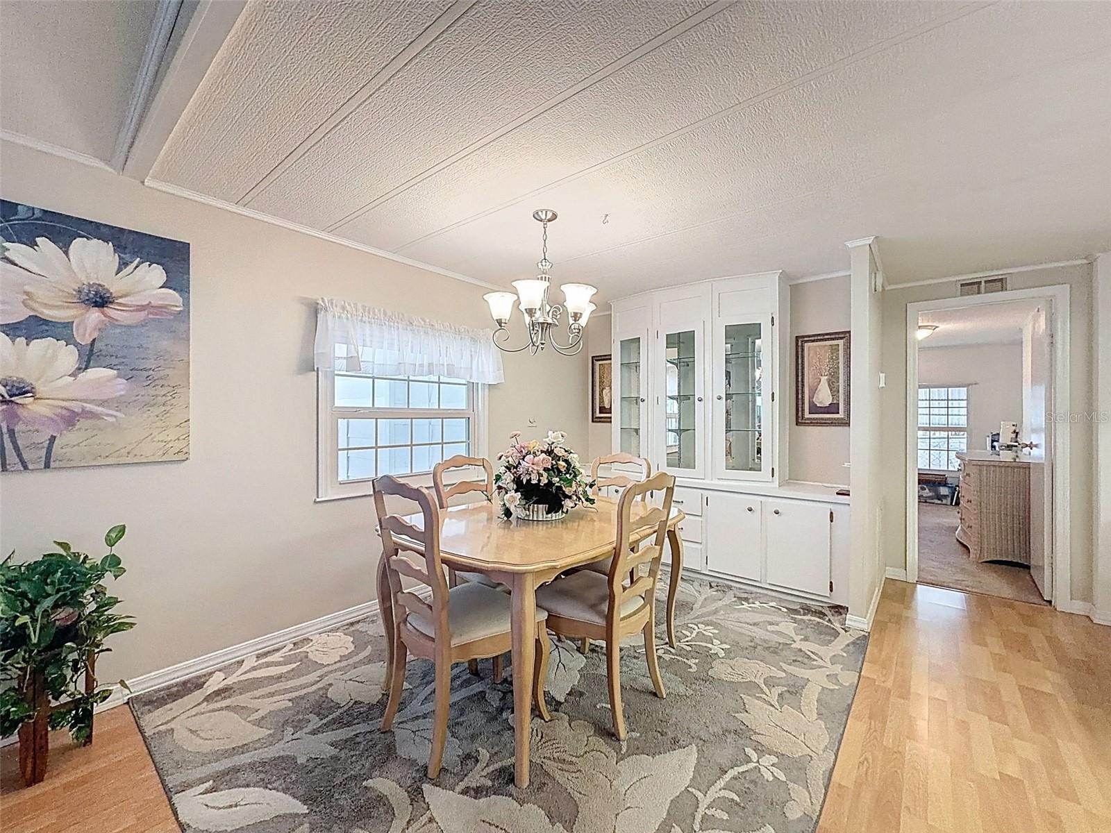 Image 18 of 57 For 14456 Brookridge Boulevard