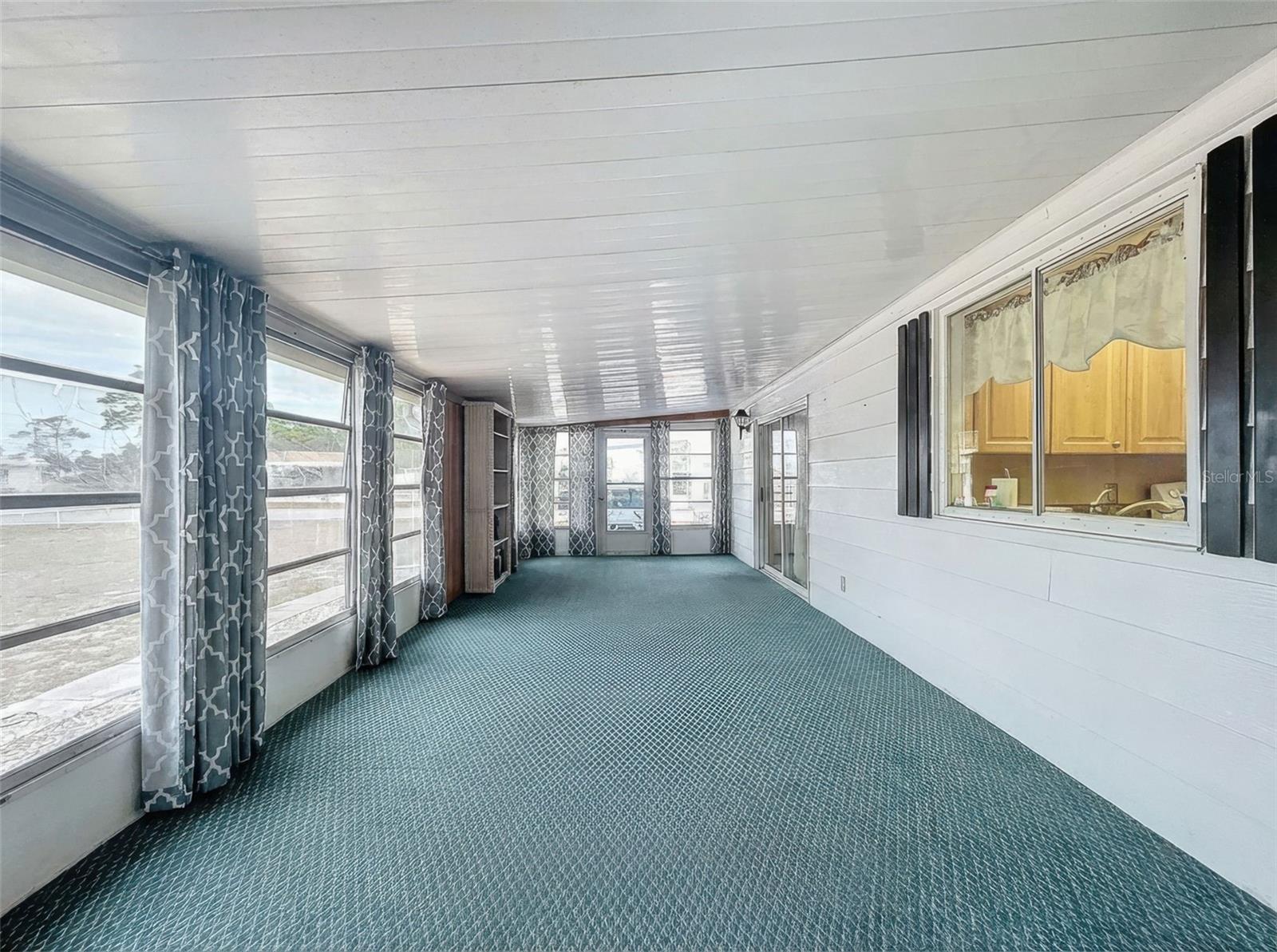 Image 39 of 57 For 14456 Brookridge Boulevard