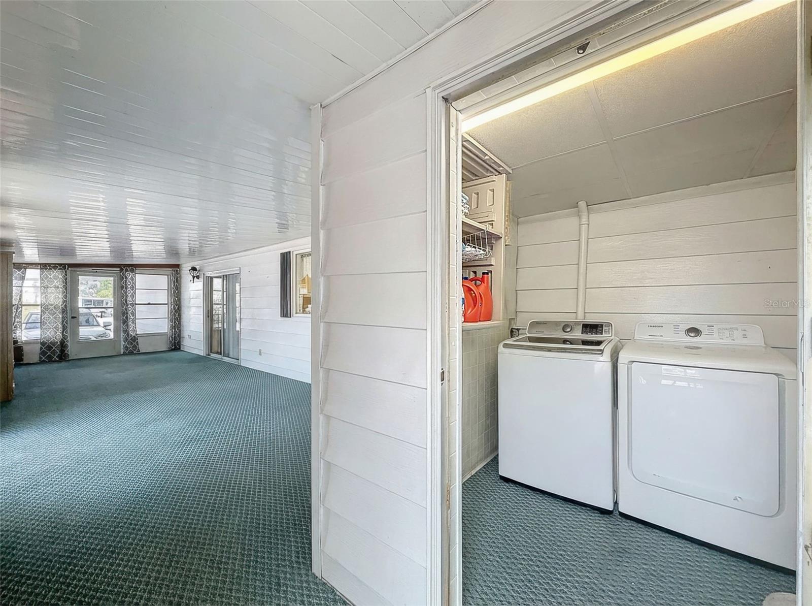 Image 41 of 57 For 14456 Brookridge Boulevard