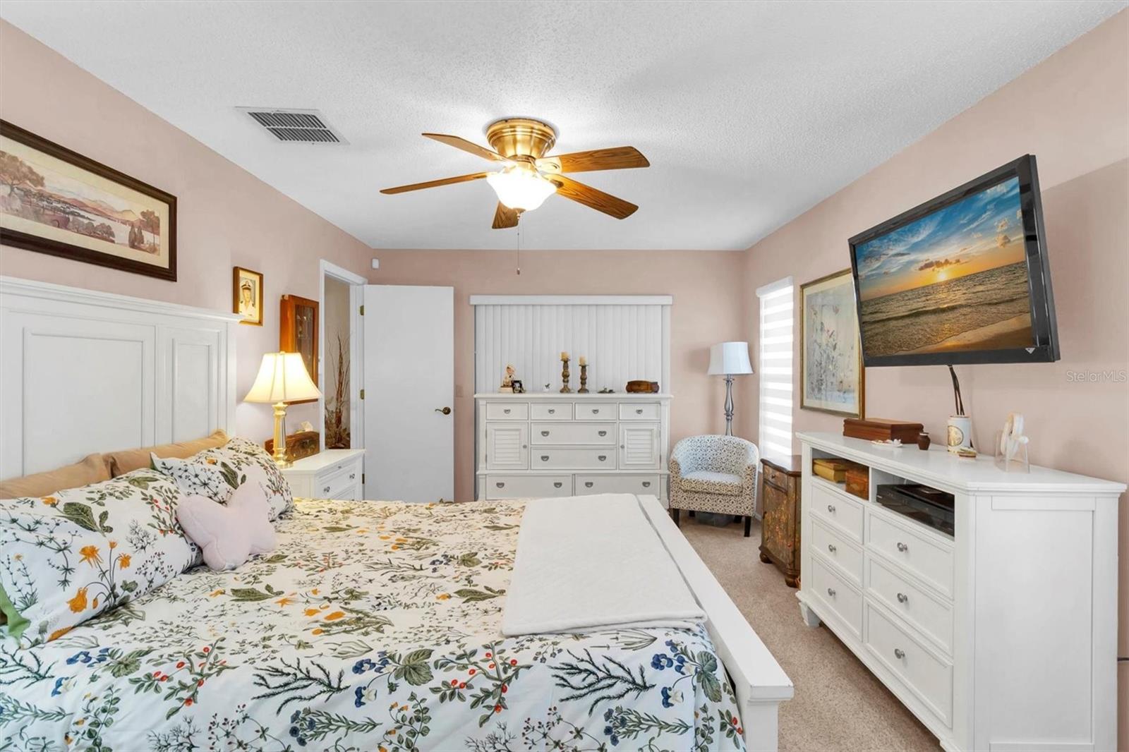 Image 18 of 60 For 4945 Bellemede Boulevard