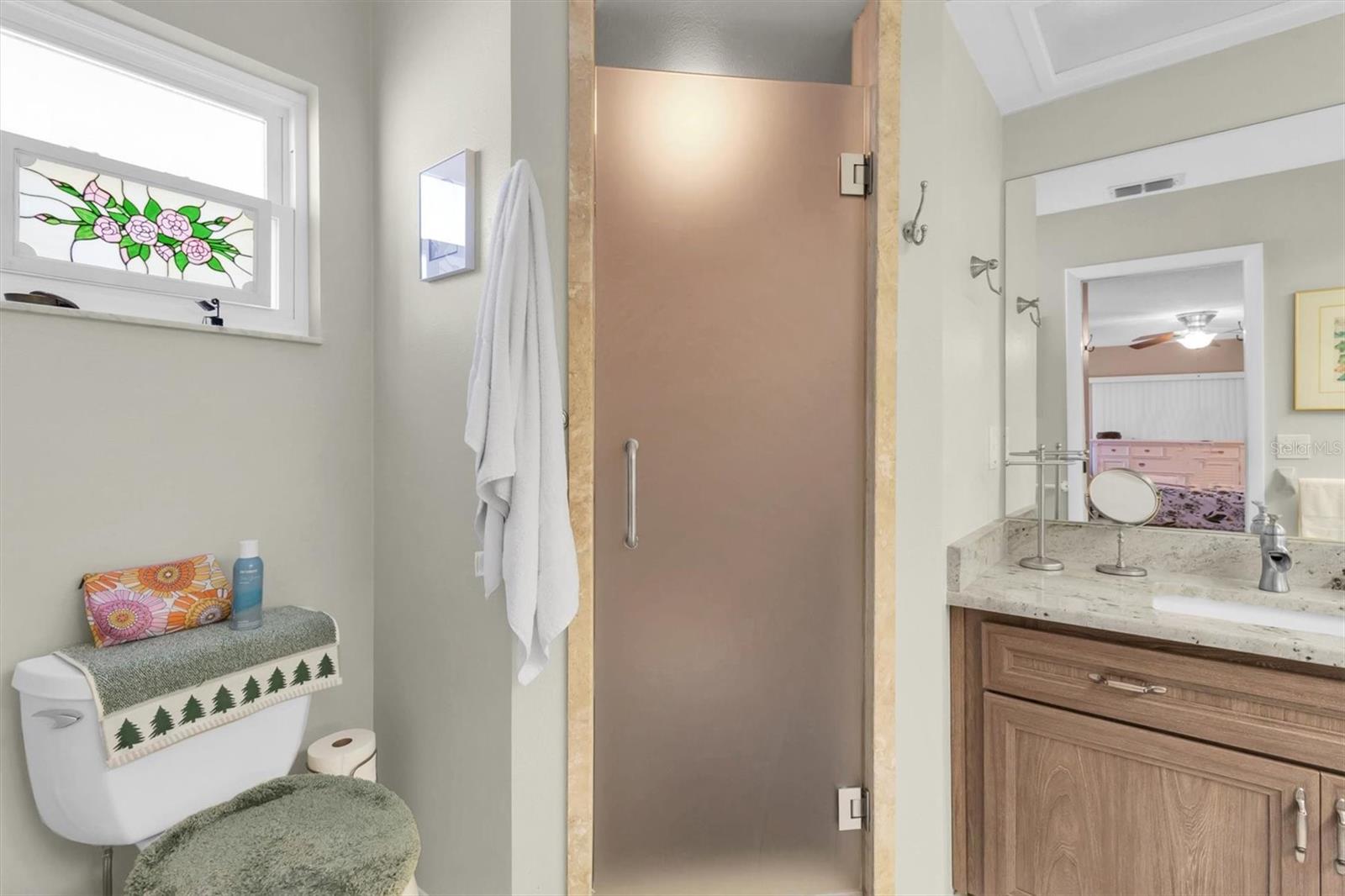 Image 20 of 60 For 4945 Bellemede Boulevard