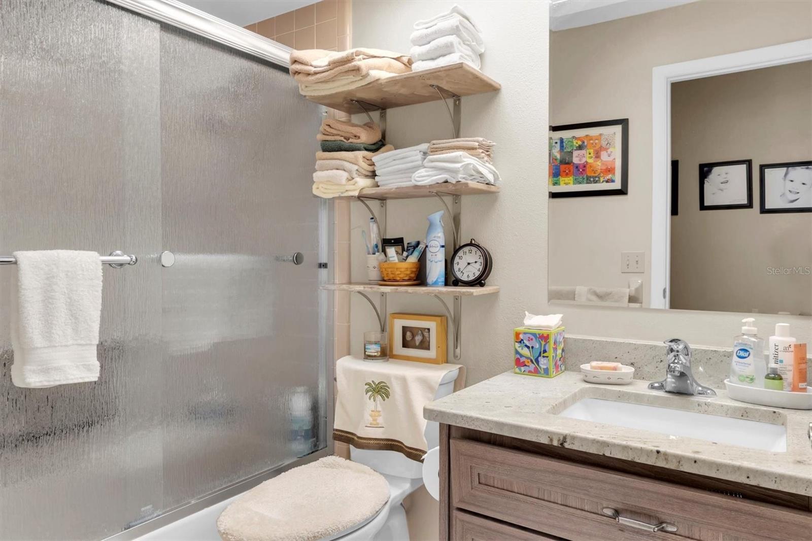 Image 23 of 60 For 4945 Bellemede Boulevard