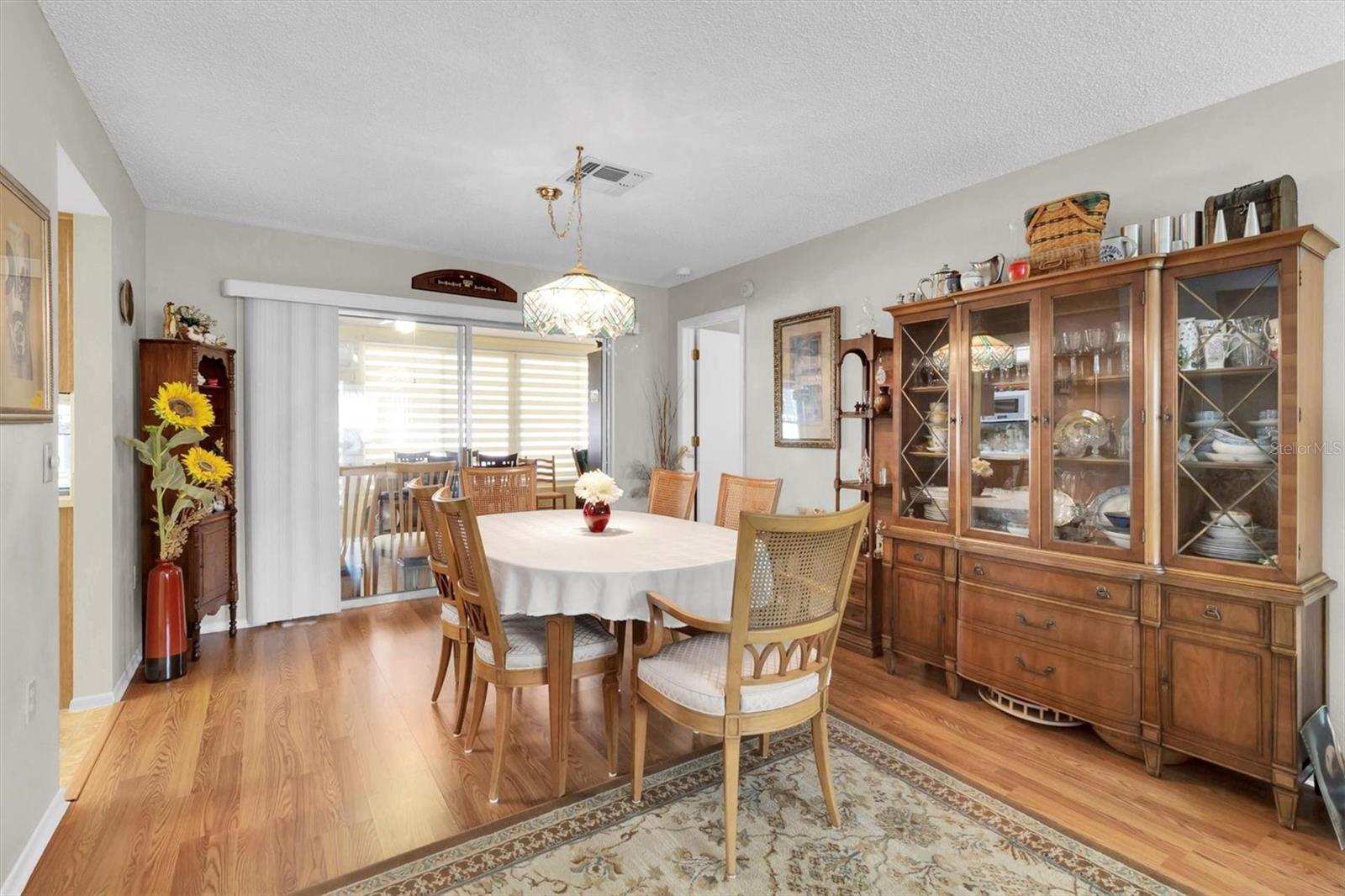 Image 6 of 60 For 4945 Bellemede Boulevard