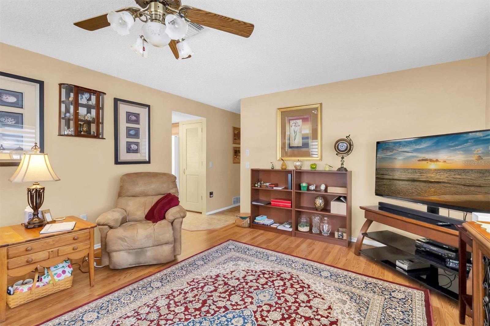 Image 8 of 60 For 4945 Bellemede Boulevard