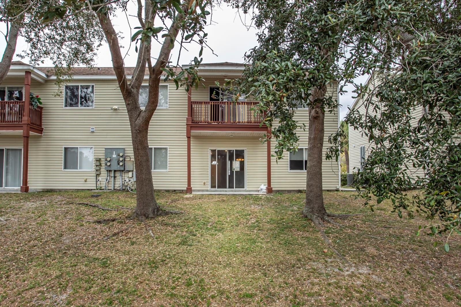 Image 32 of 39 For 6740 Moonglow Drive 101