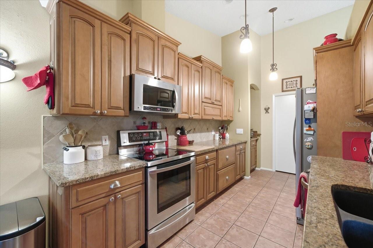 Image 14 of 54 For 9338 Clearmeadow Lane