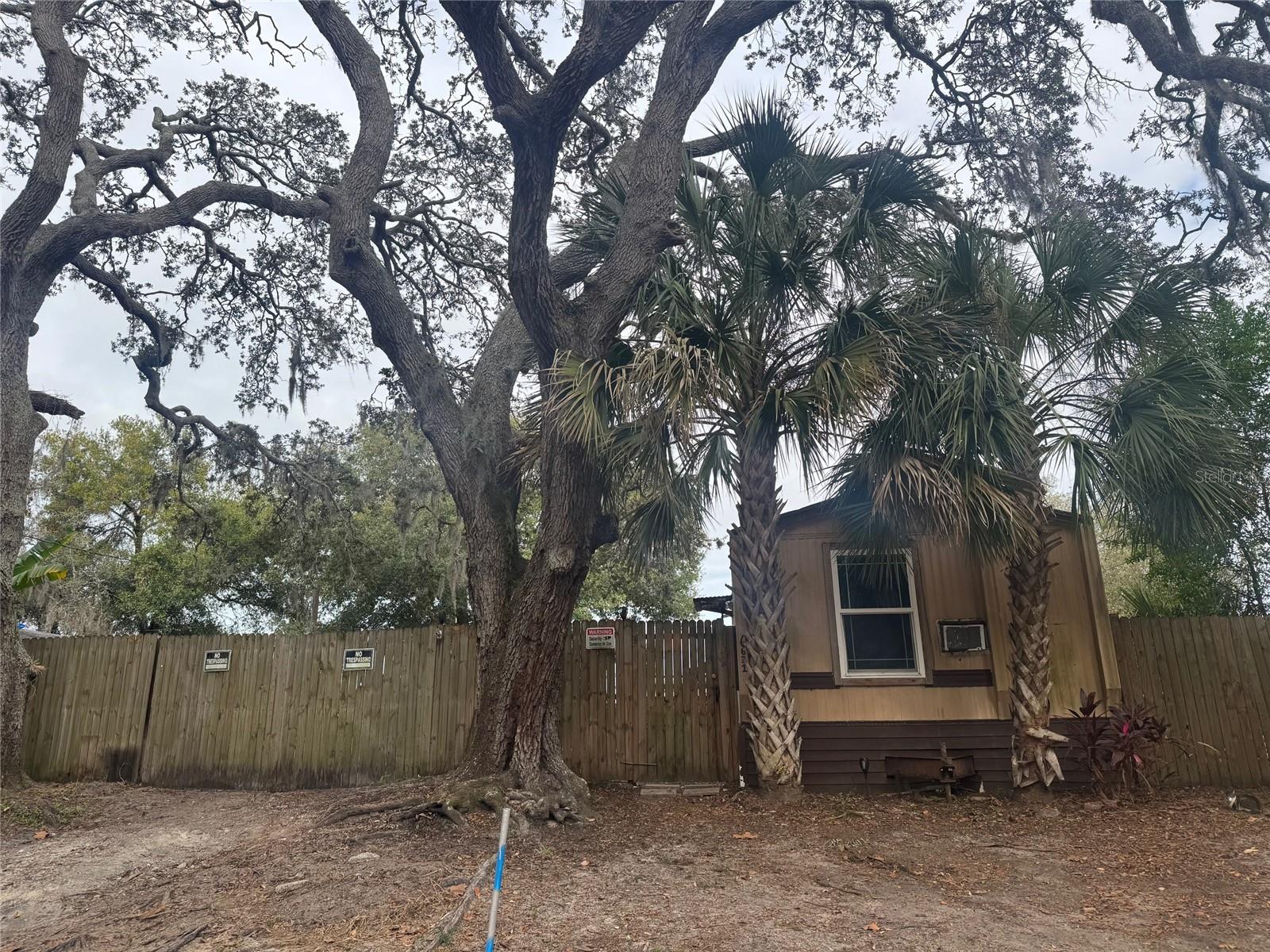 Image 6 of 13 For 6631 Celeste Lane