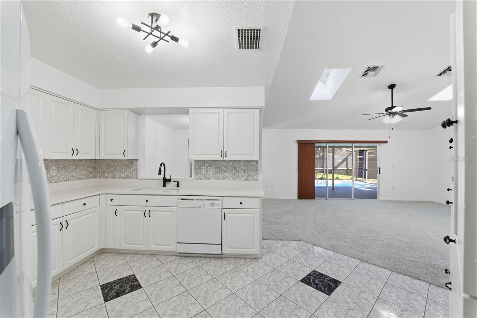 Image 13 of 43 For 12515 Shadow Ridge Boulevard