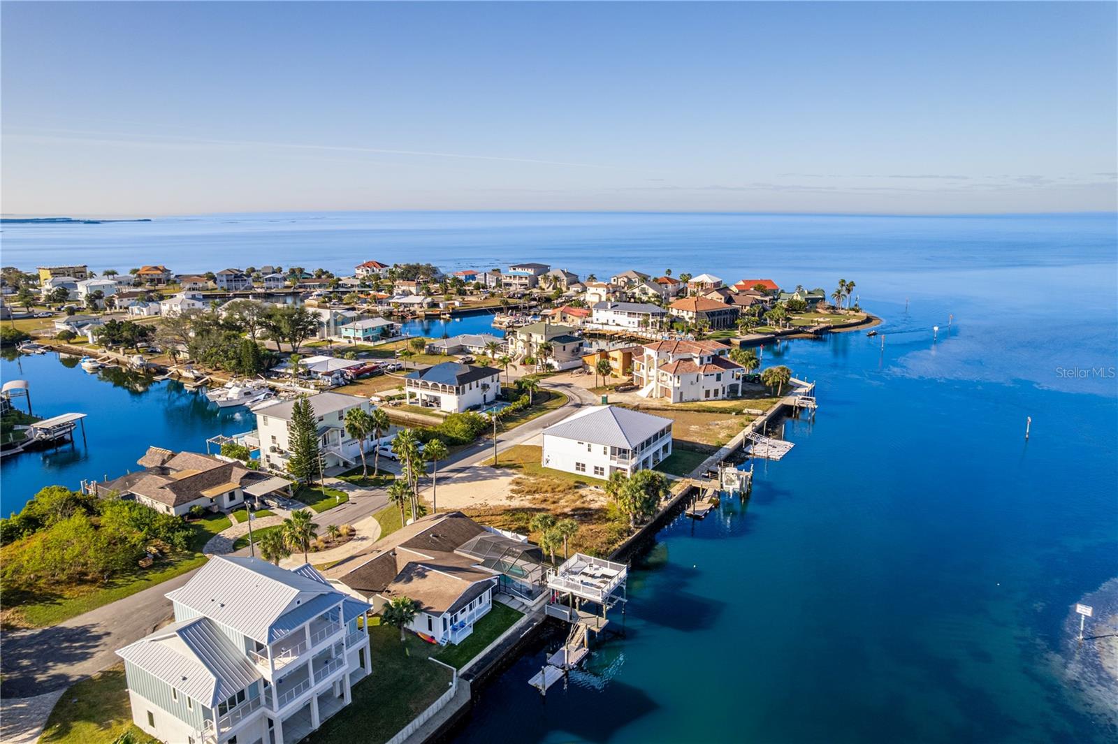 Image 23 of 84 For 3409 Gulf Winds Circle