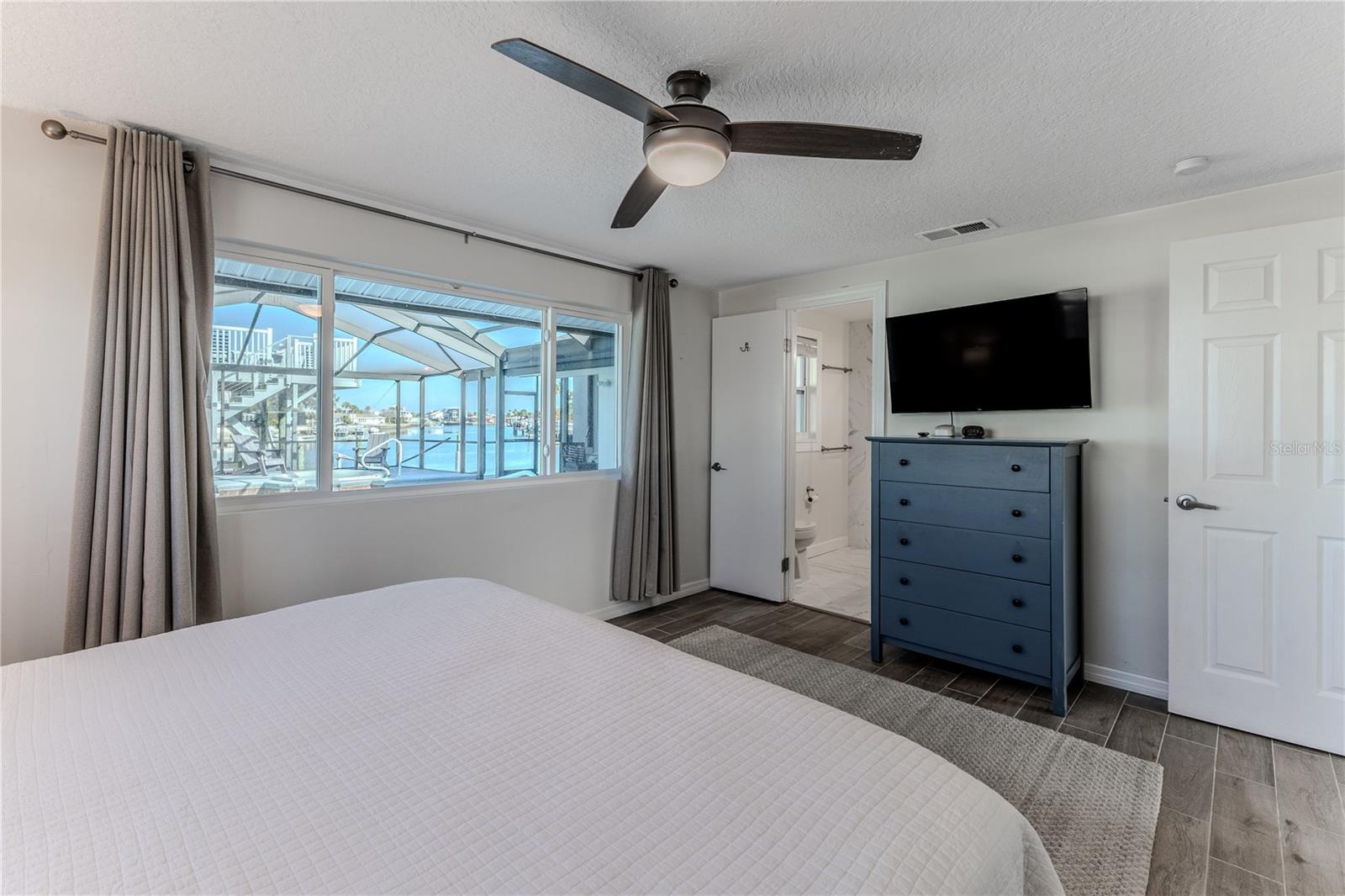 Image 36 of 84 For 3409 Gulf Winds Circle