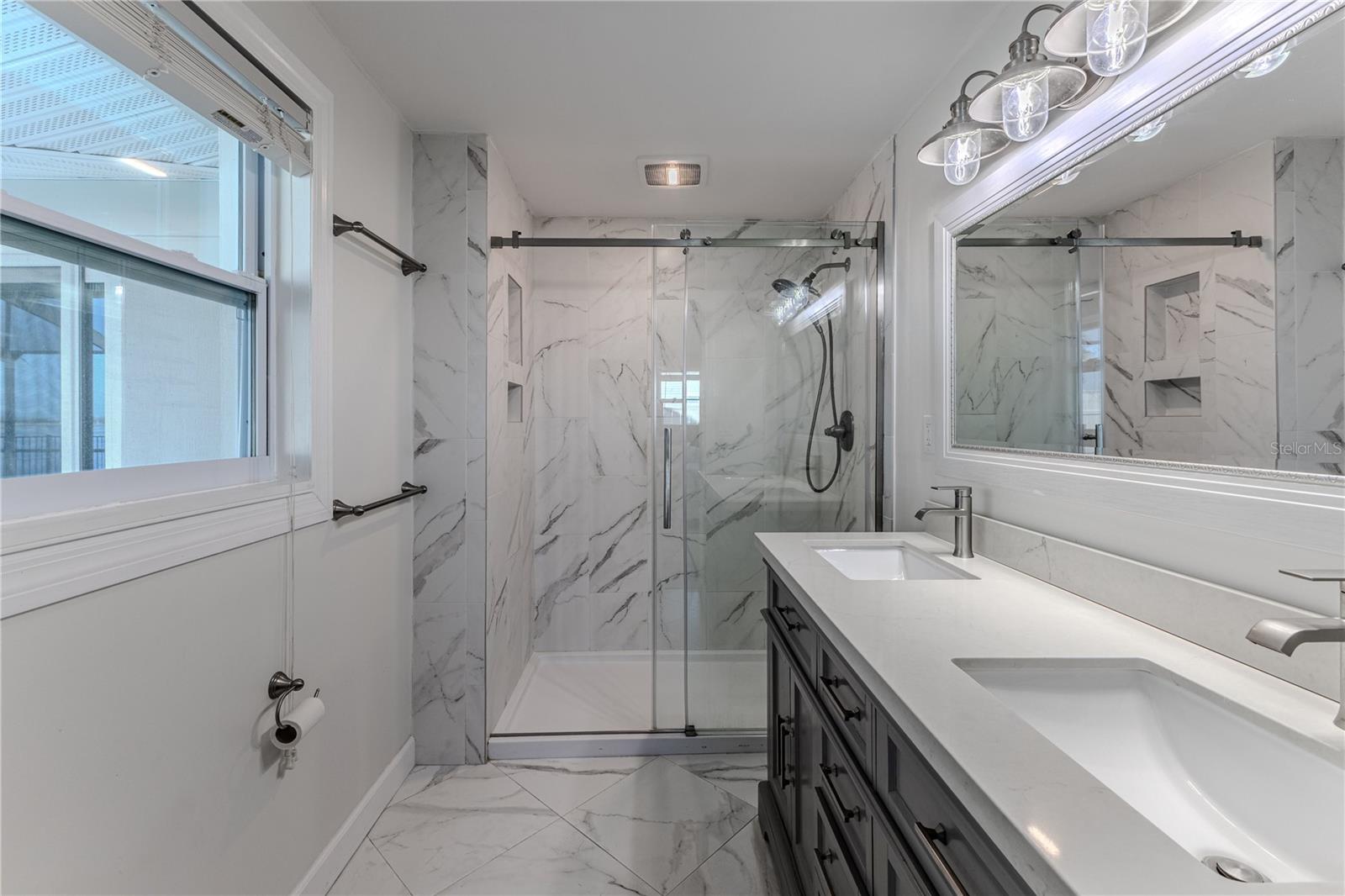 Image 39 of 84 For 3409 Gulf Winds Circle