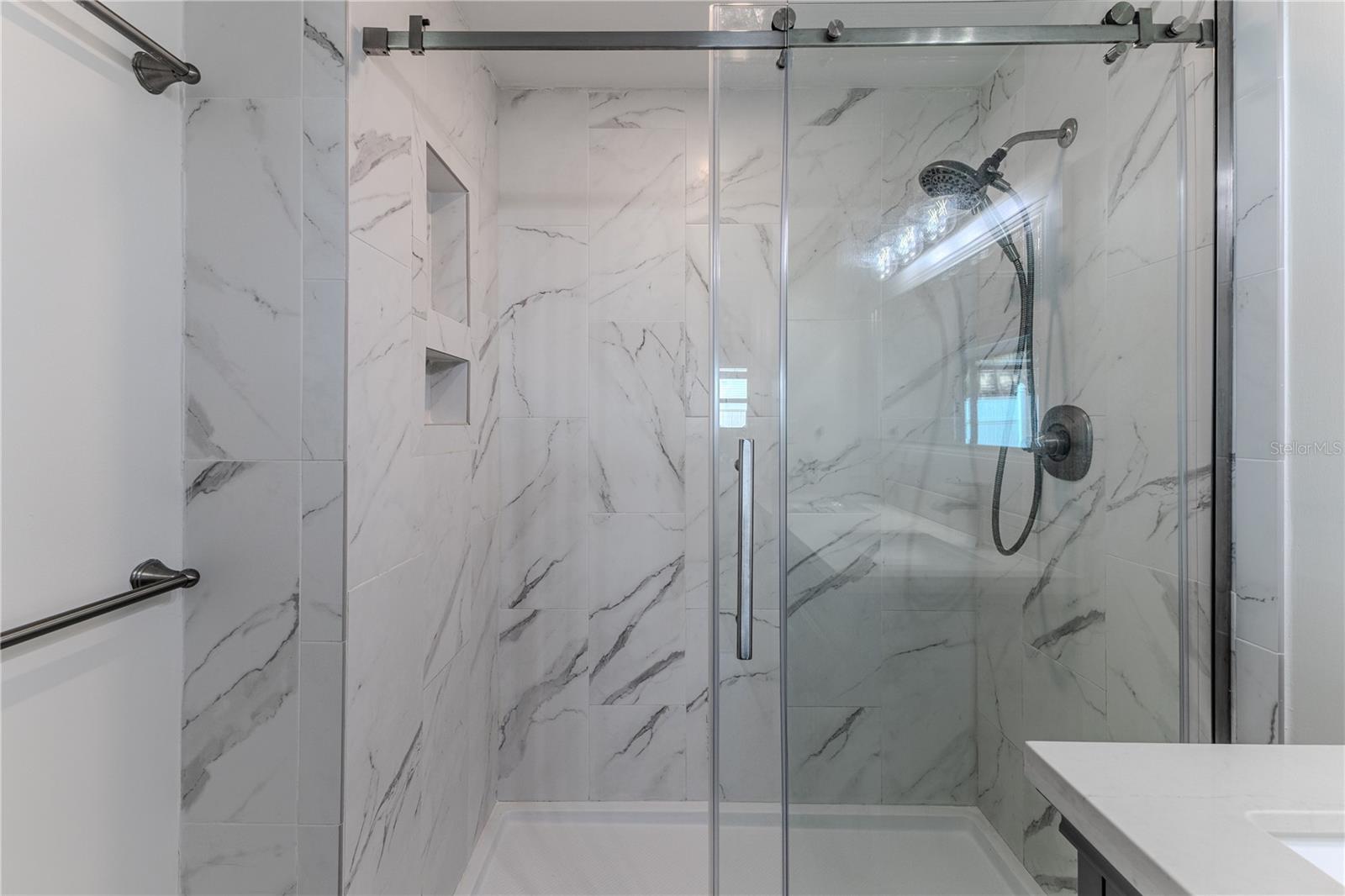 Image 42 of 84 For 3409 Gulf Winds Circle