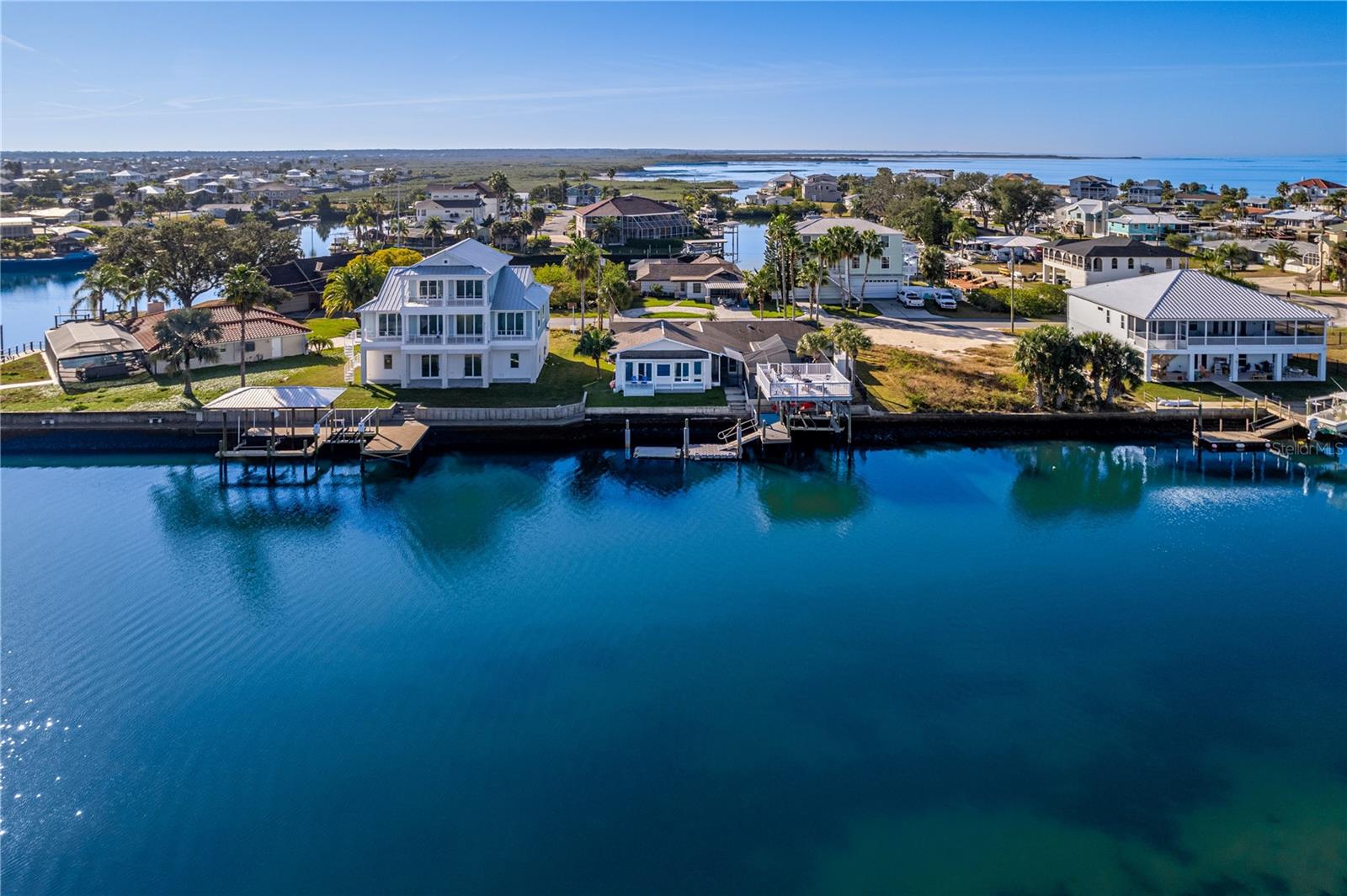 Image 53 of 84 For 3409 Gulf Winds Circle