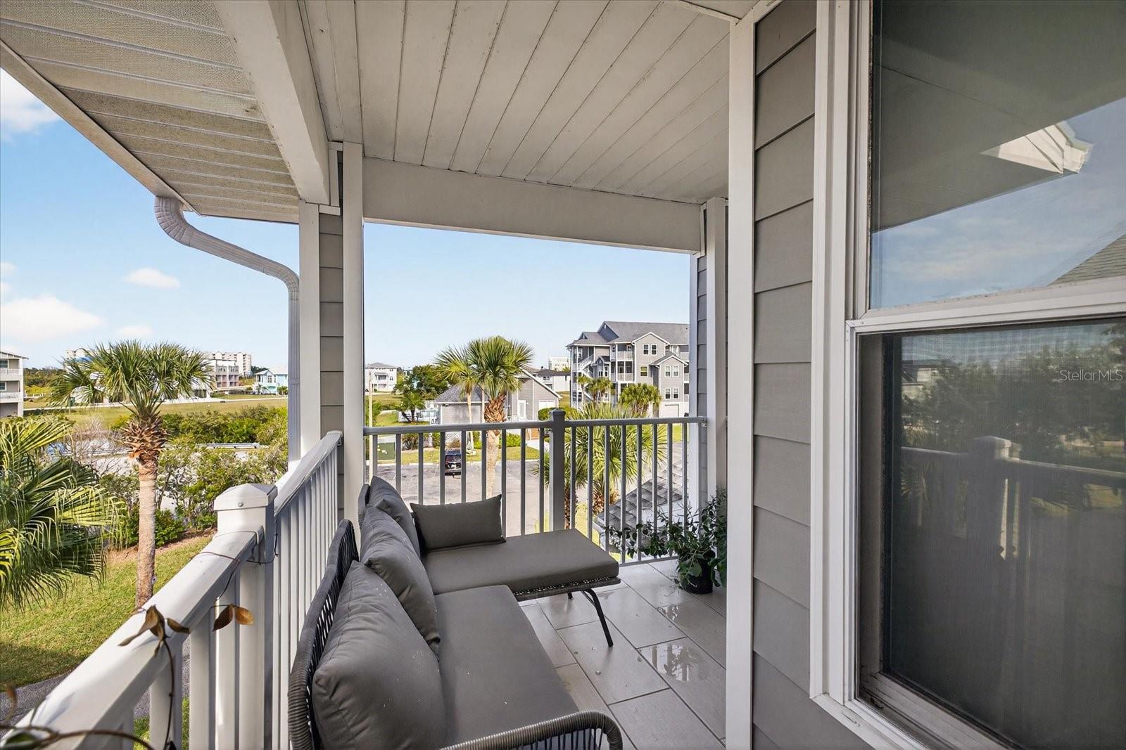 Image 39 of 54 For 5712 Biscayne Court 201