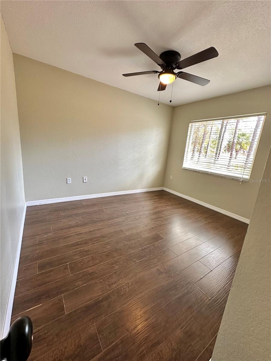 Image 17 of 32 For 7425 Mandrake Road