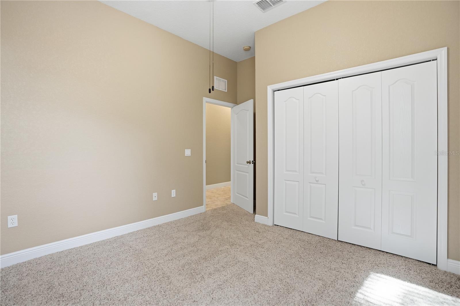 Image 41 of 51 For 87 Linder Drive