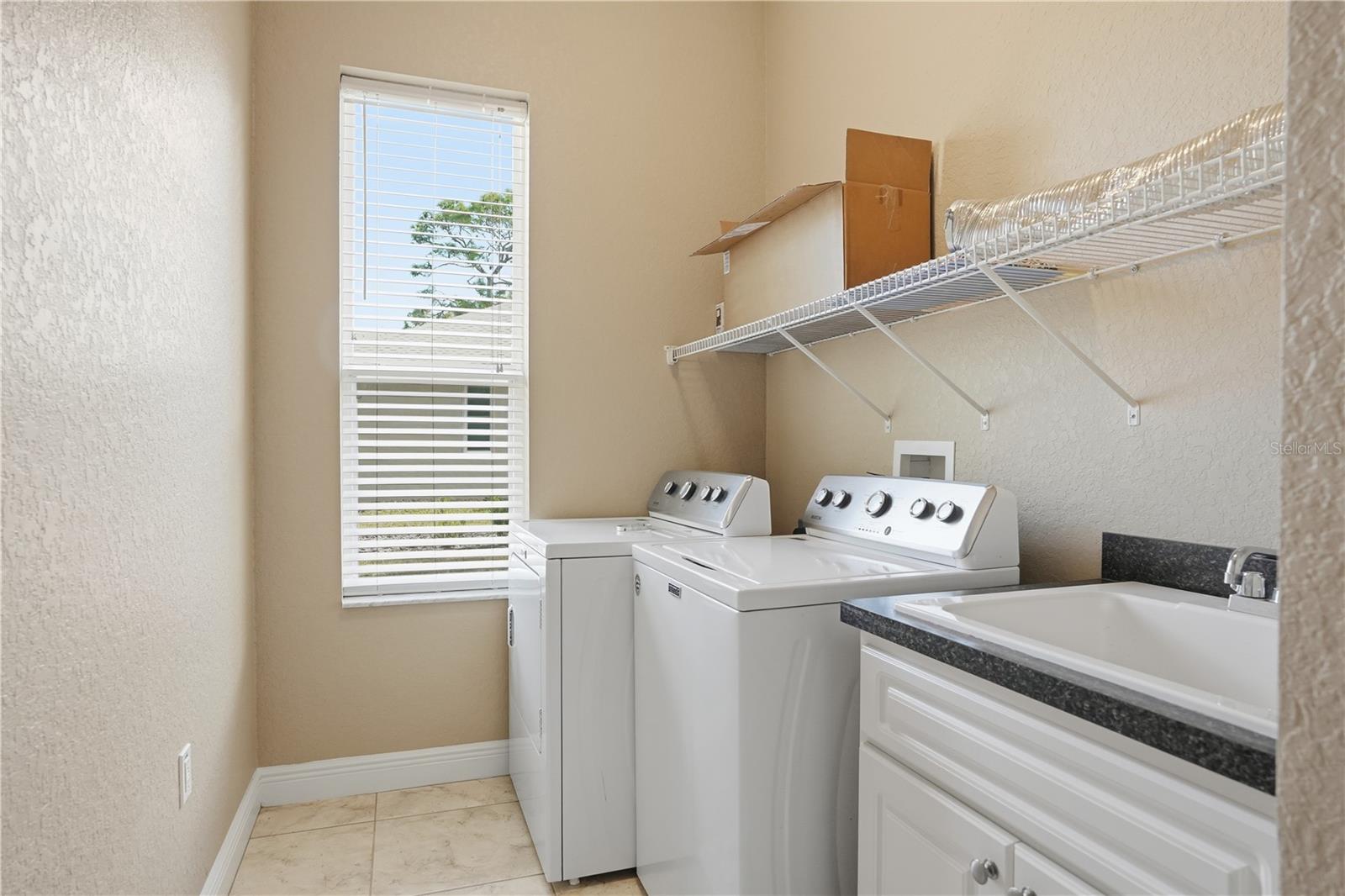 Image 42 of 51 For 87 Linder Drive