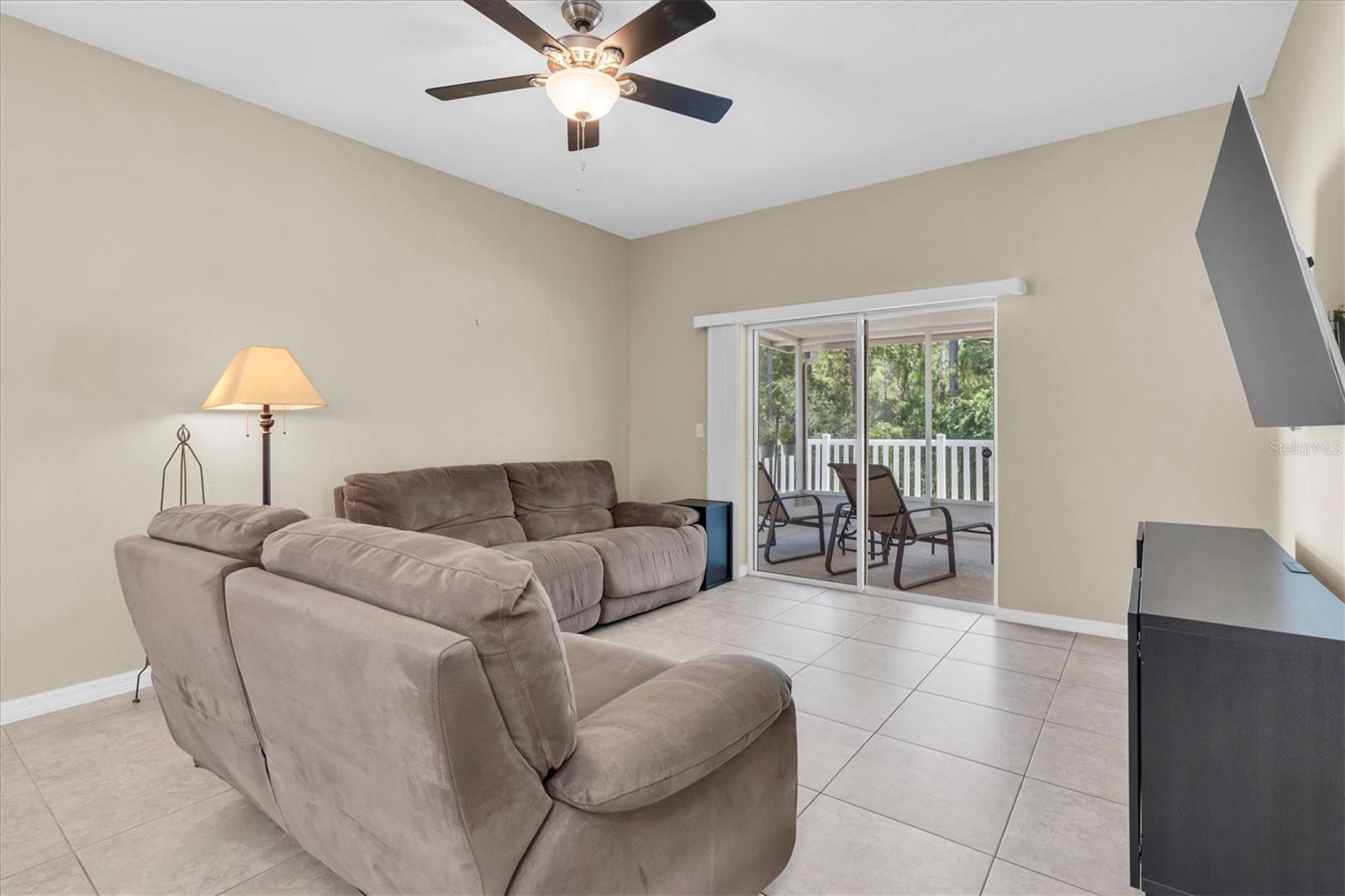 Image 17 of 52 For 12148 Colony Lakes Boulevard