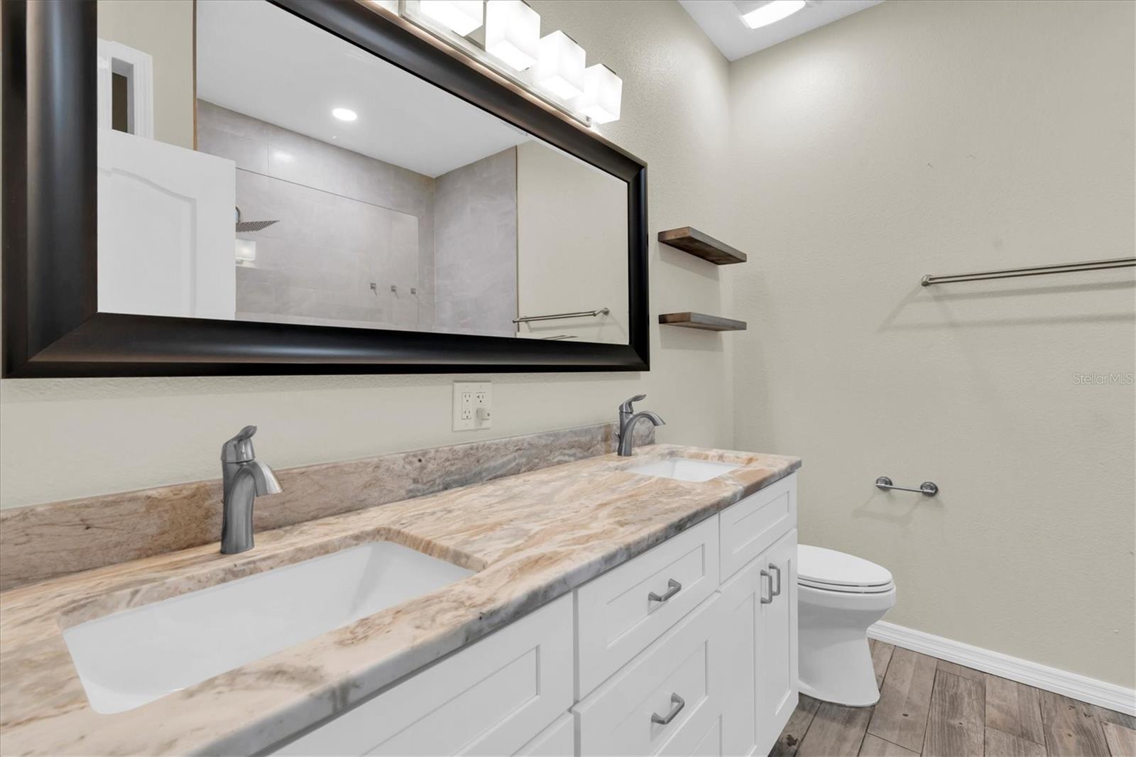 Image 22 of 52 For 12148 Colony Lakes Boulevard