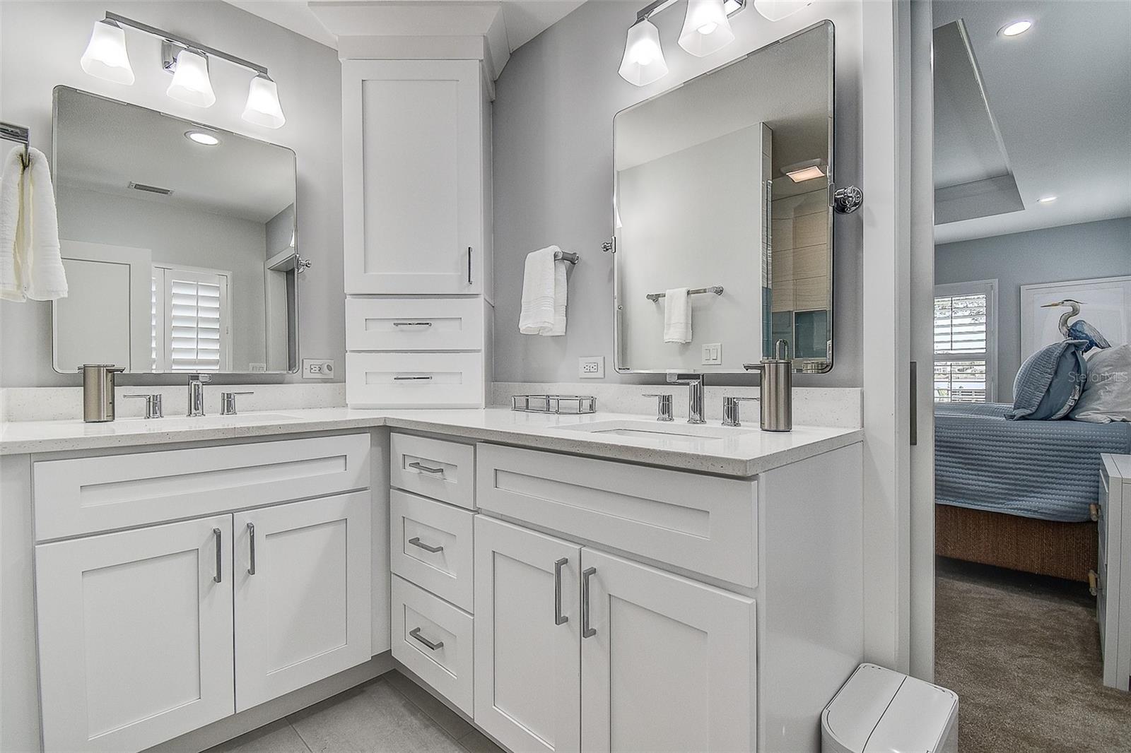 Image 17 of 45 For 718 Bayshore Drive