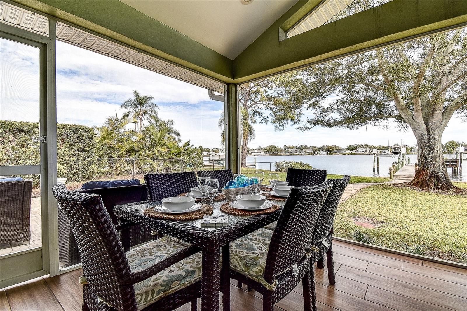 Image 28 of 45 For 718 Bayshore Drive