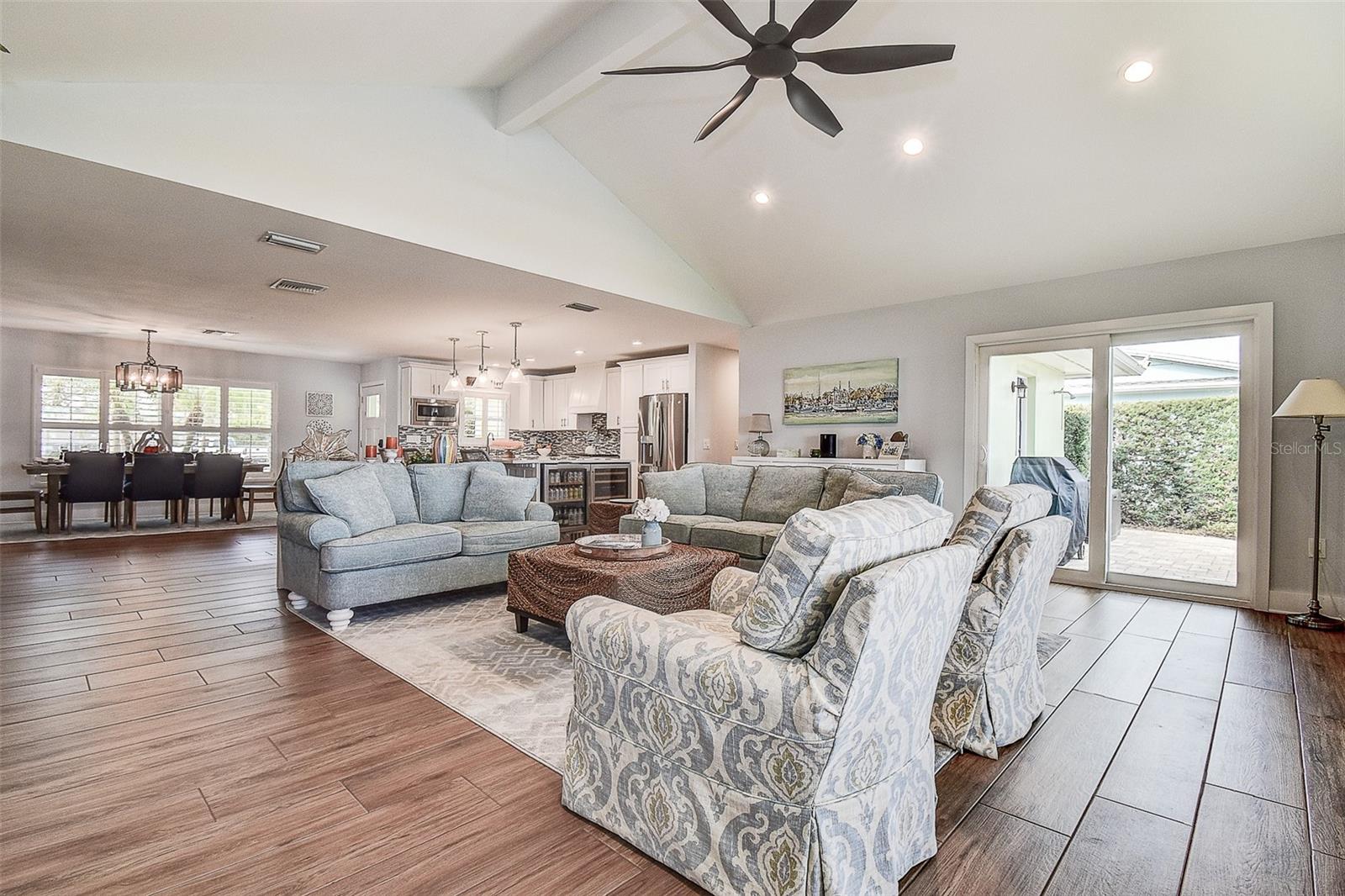 Image 7 of 45 For 718 Bayshore Drive